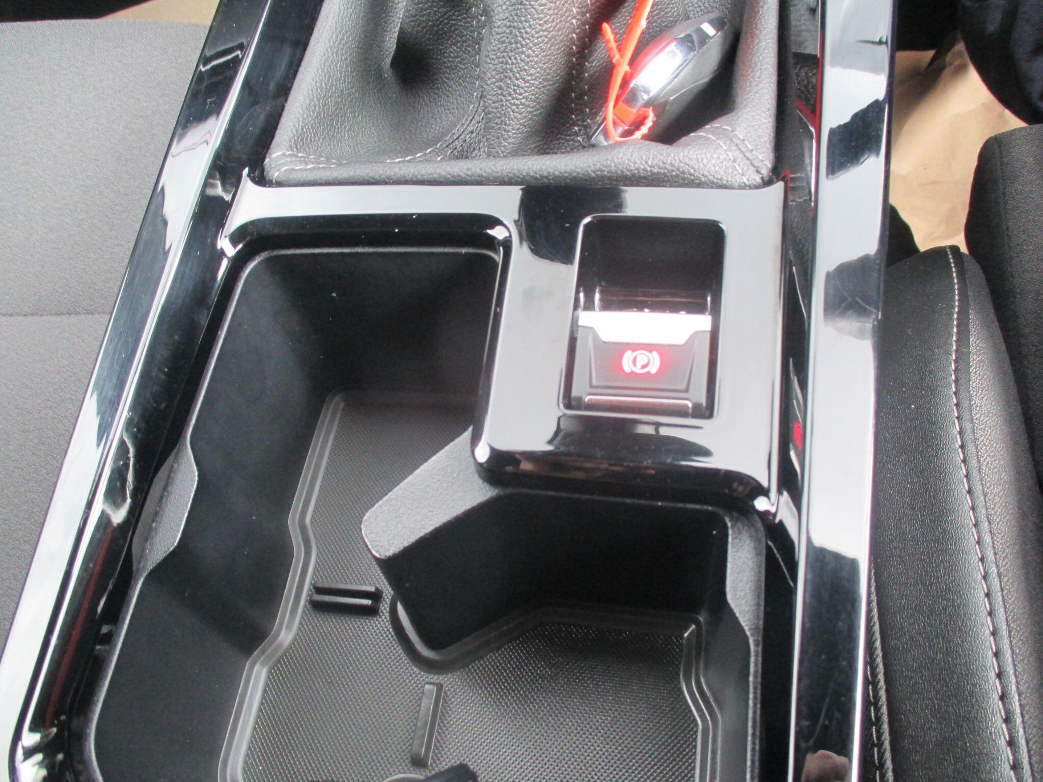 Vauxhall Astra view 43