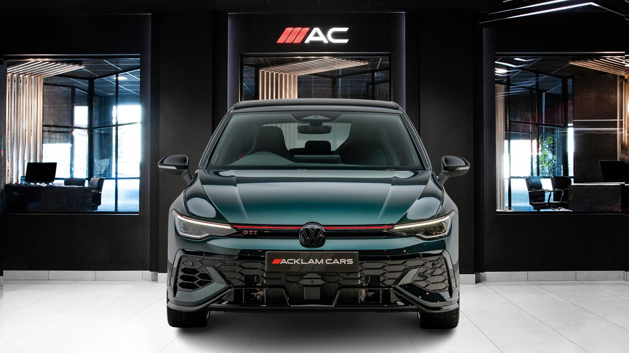 Volkswagen Golf view 2