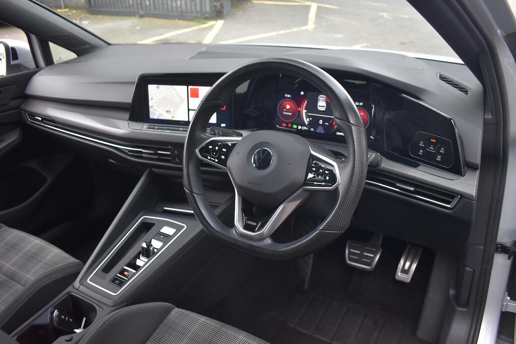 Volkswagen Golf view 10