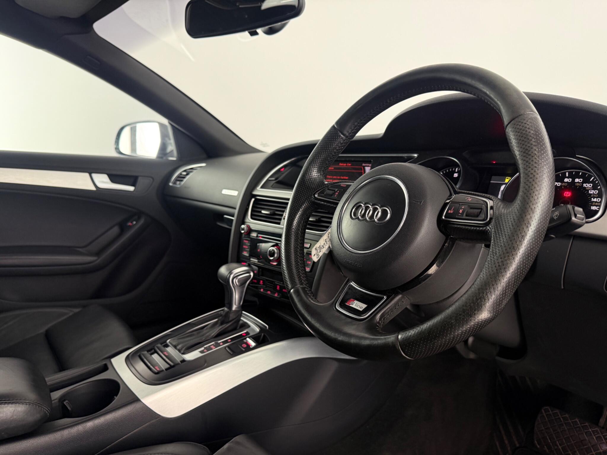 Audi A5 view 3