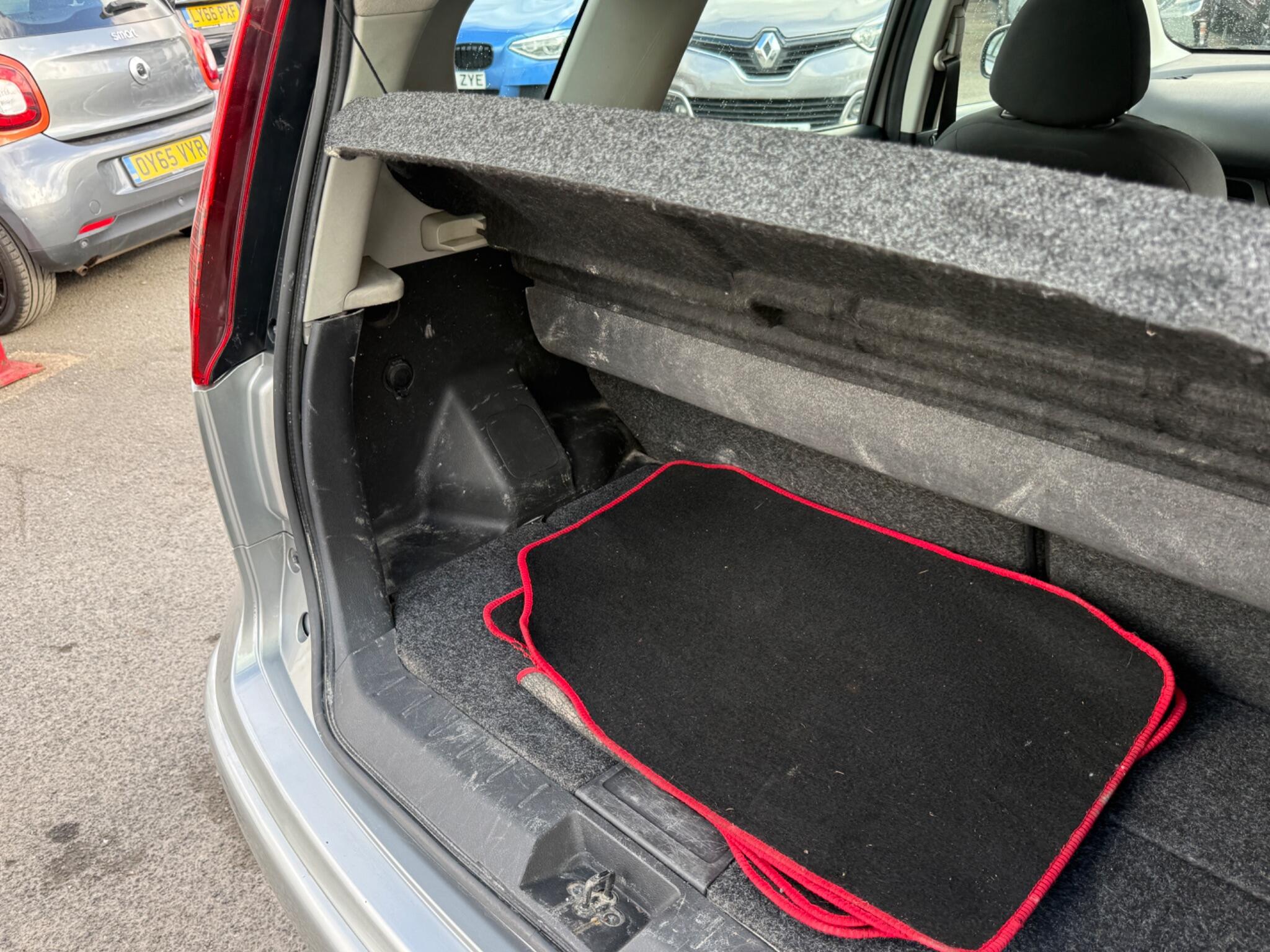Nissan Note - Image 47