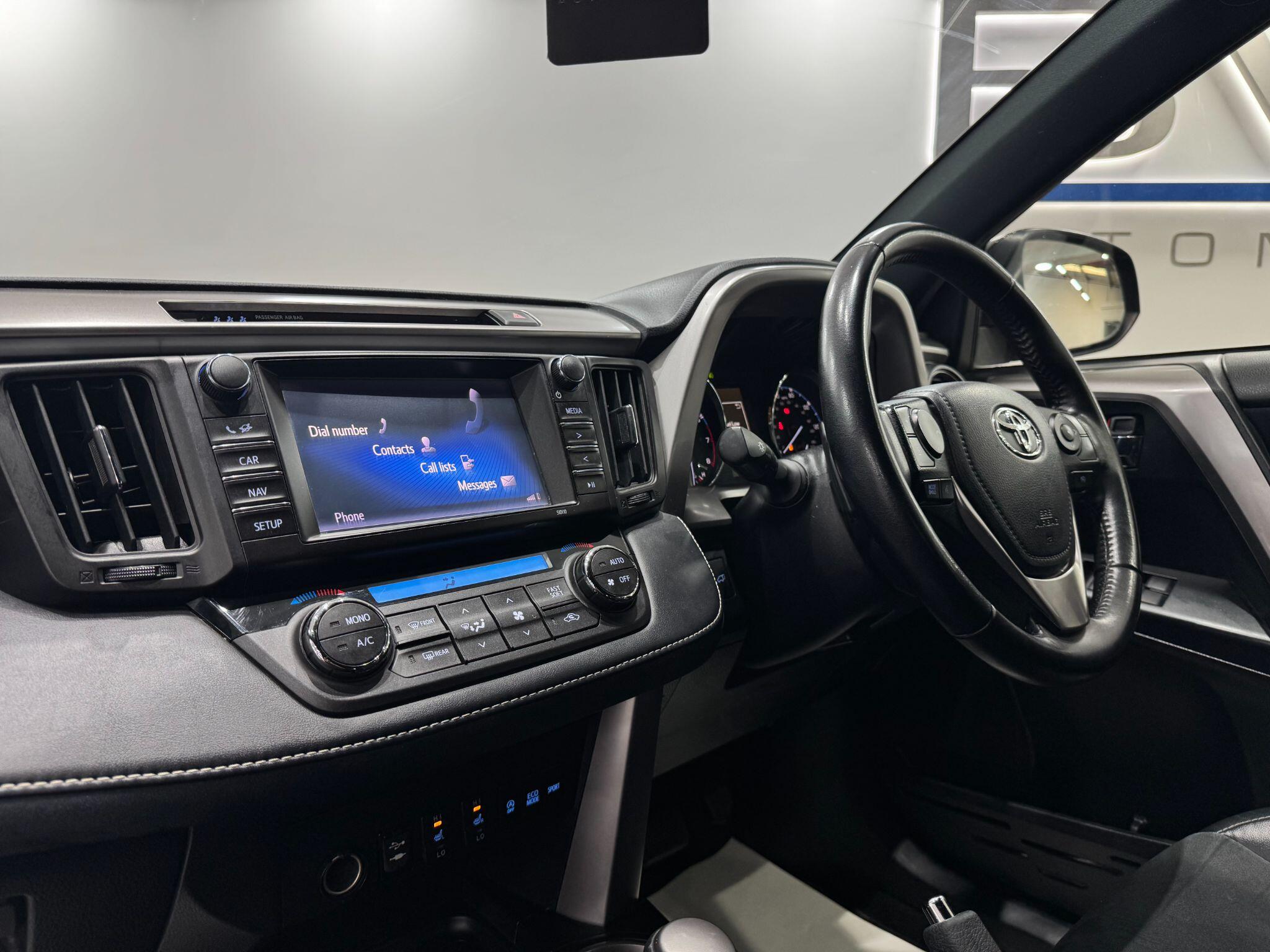 Toyota Rav4 view 35