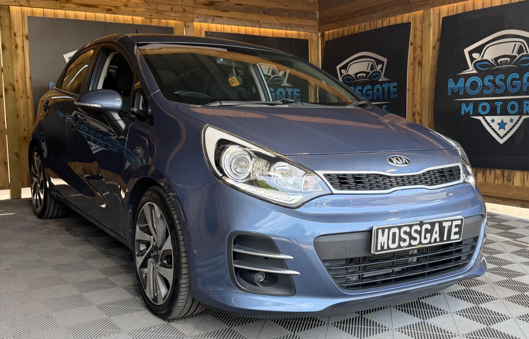 Kia Rio view 3