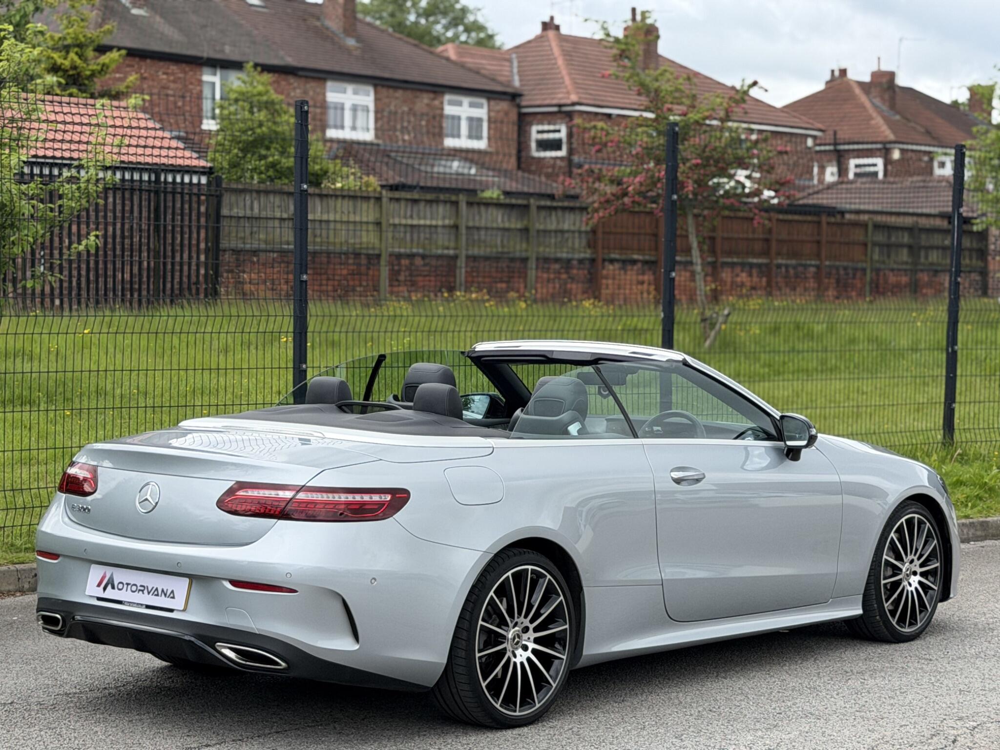 Mercedes-Benz E-Class view 16