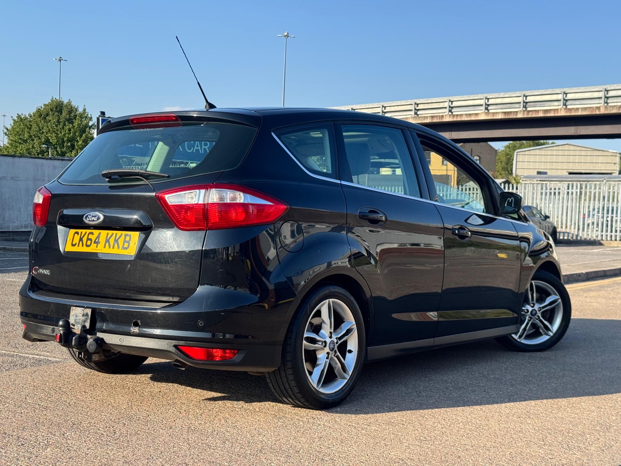 Ford C-Max view 20