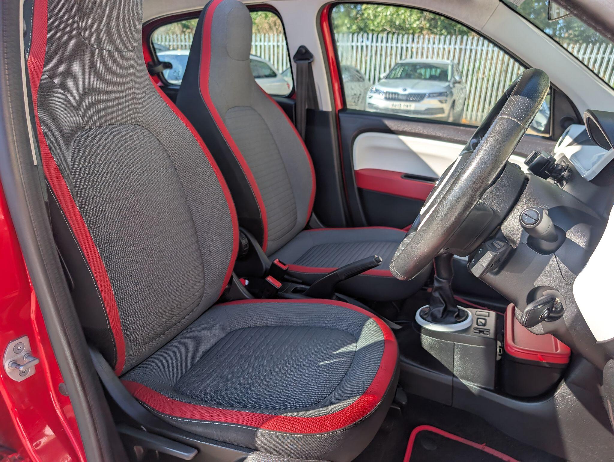 Renault Twingo view 19