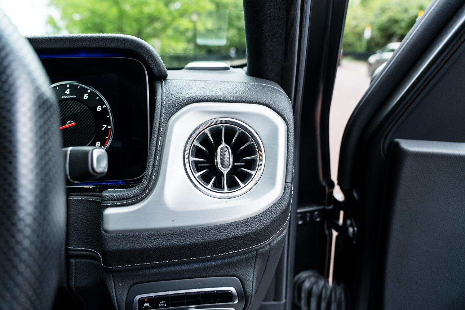 Mercedes-Benz G Class view 44