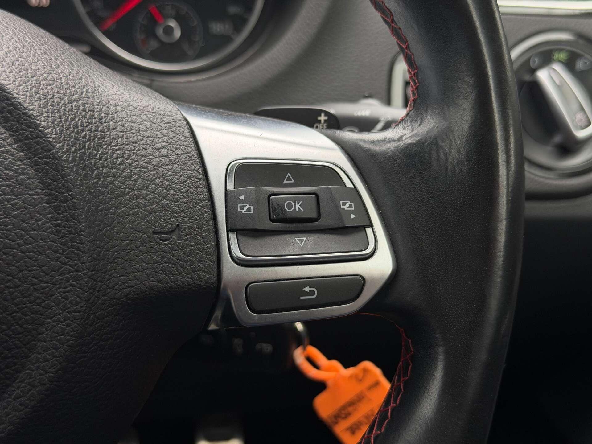 Volkswagen Polo view 25