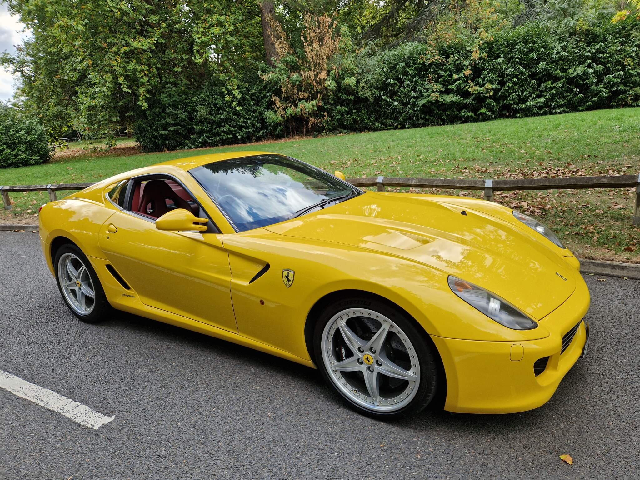 Ferrari 599