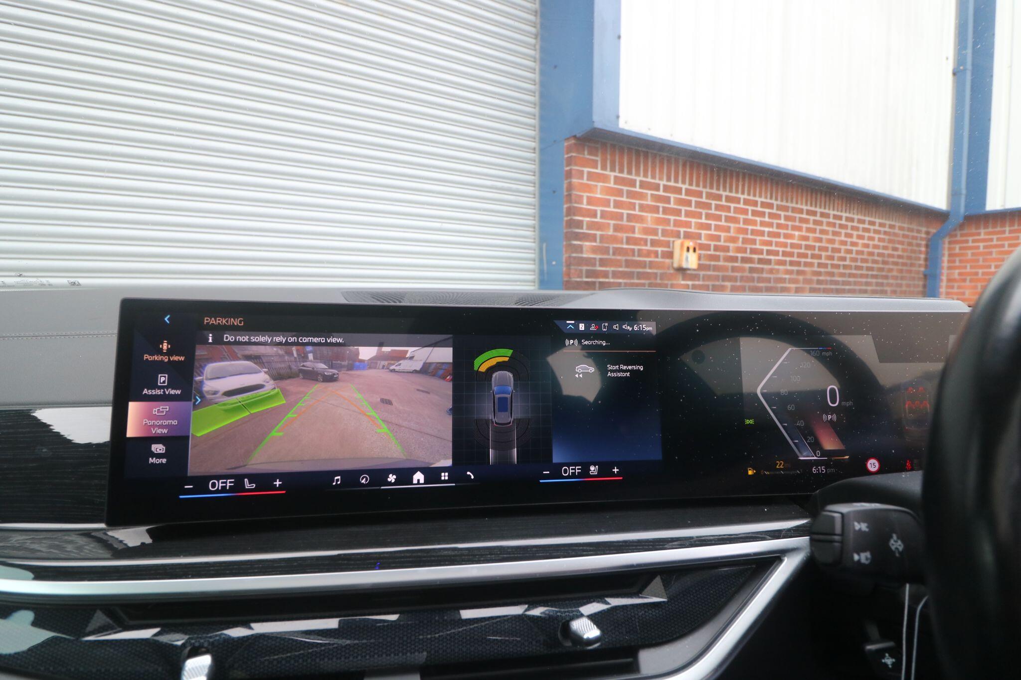 BMW X5 view 15