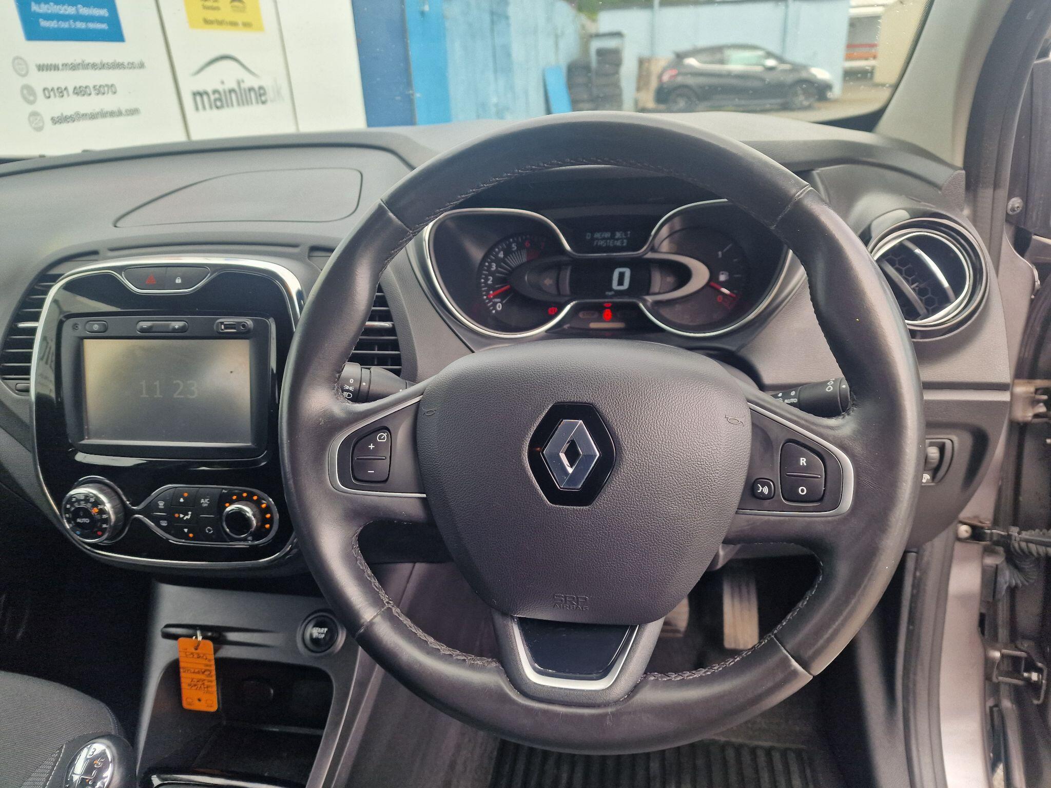 Renault Captur view 53