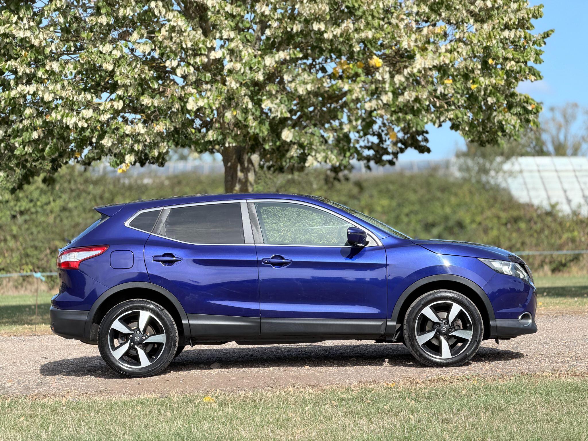 Nissan Qashqai view 3
