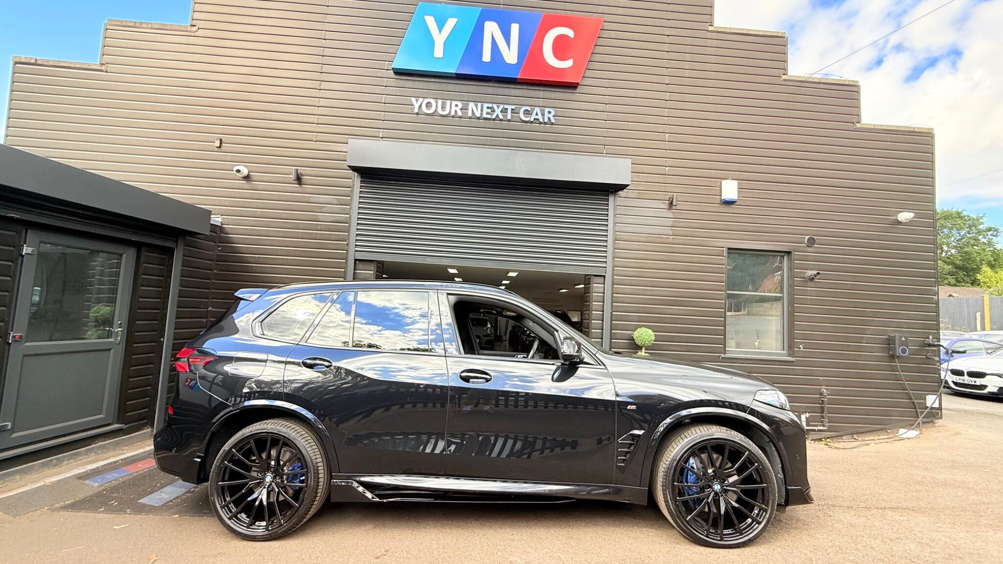 BMW X5 view 12