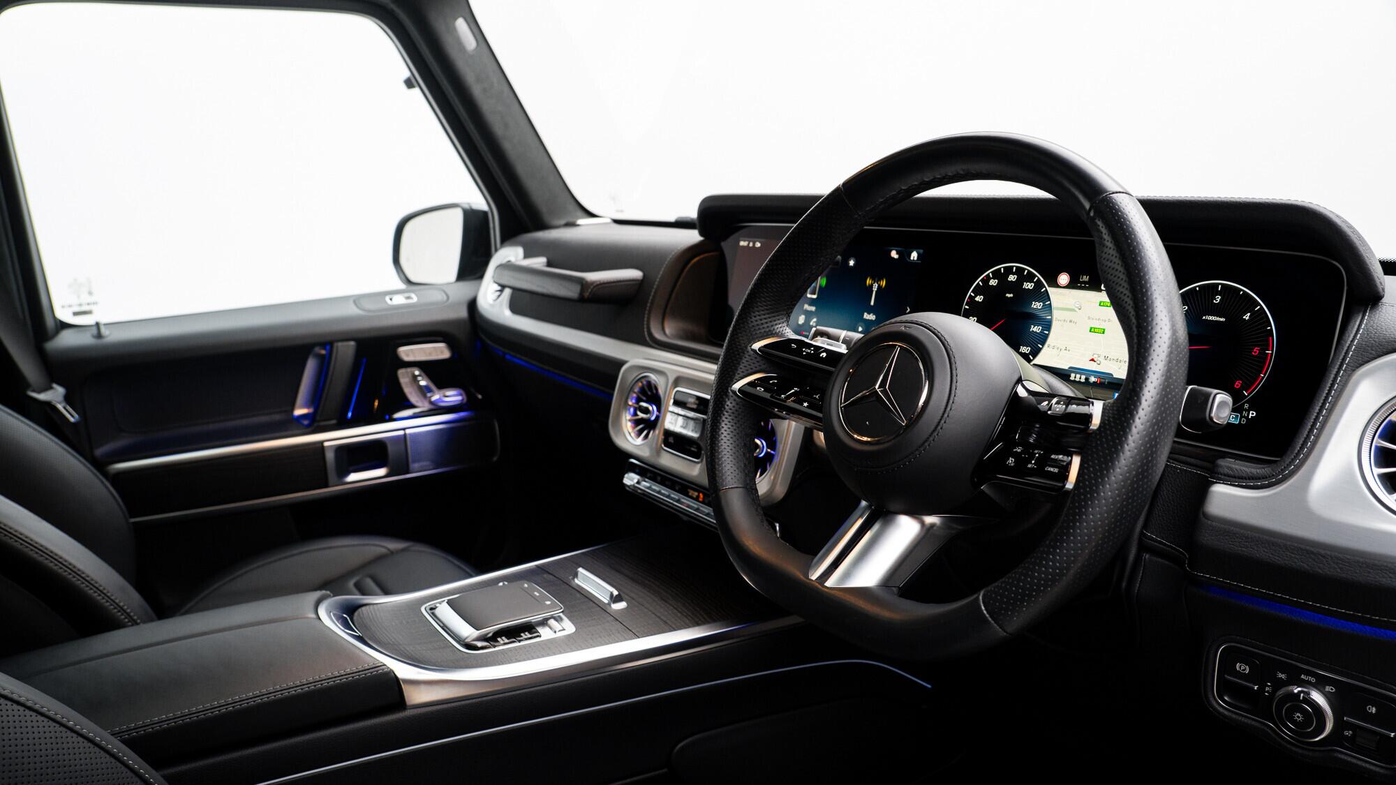 Mercedes-Benz G Class view 37