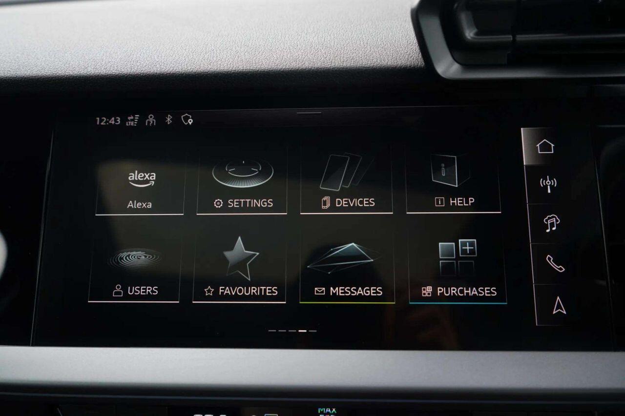 Audi RS3 view 23