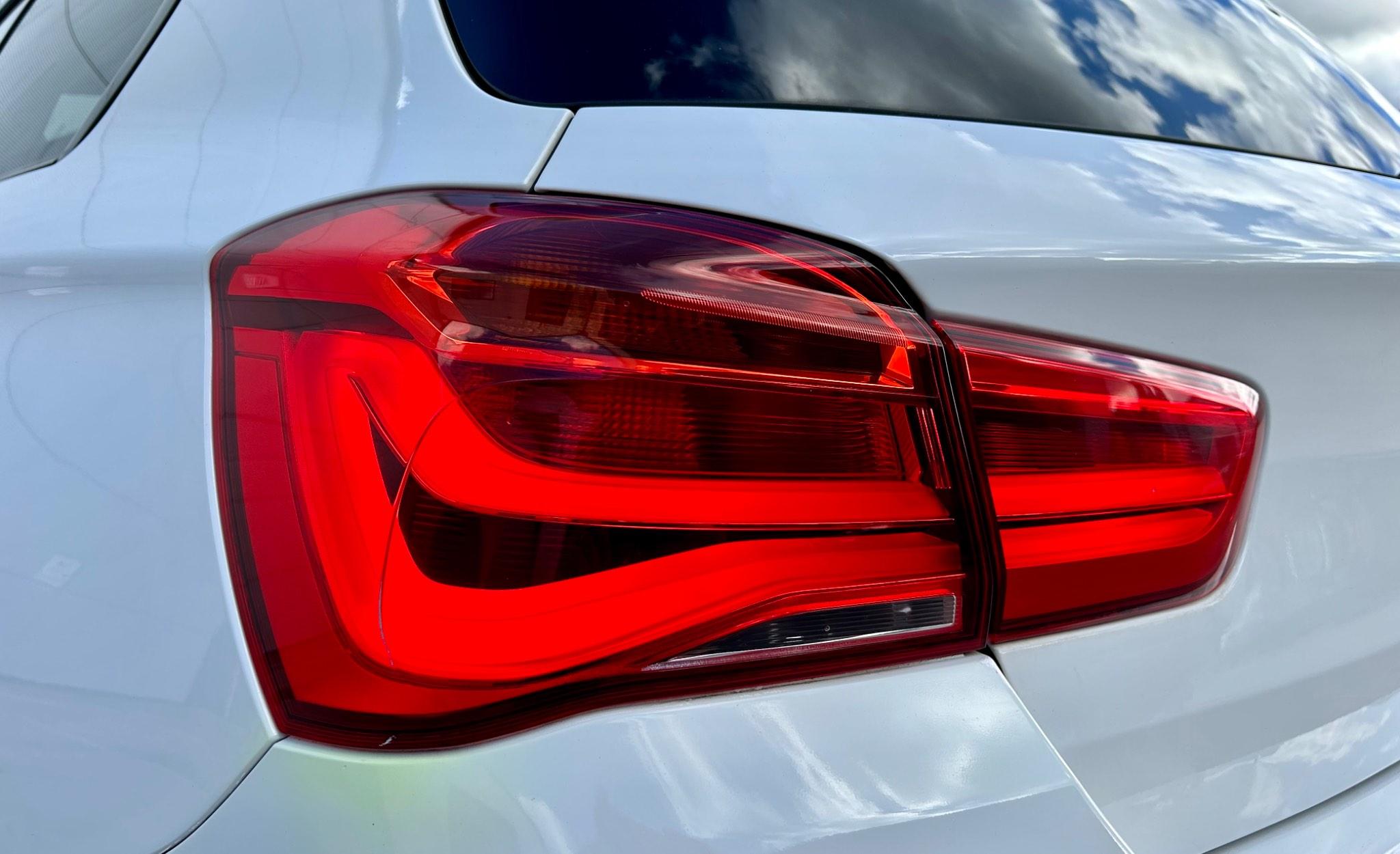 BMW 1 Series view 9