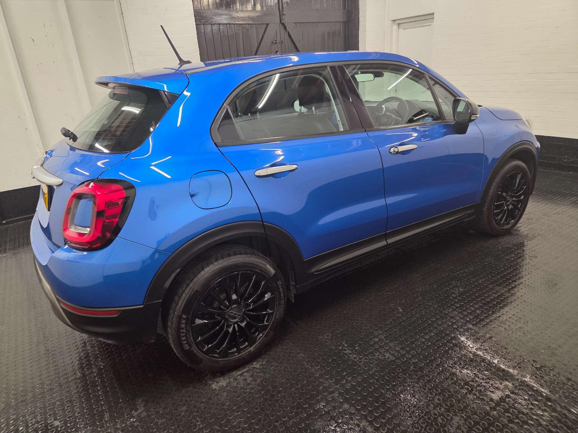 Fiat 500x view 27