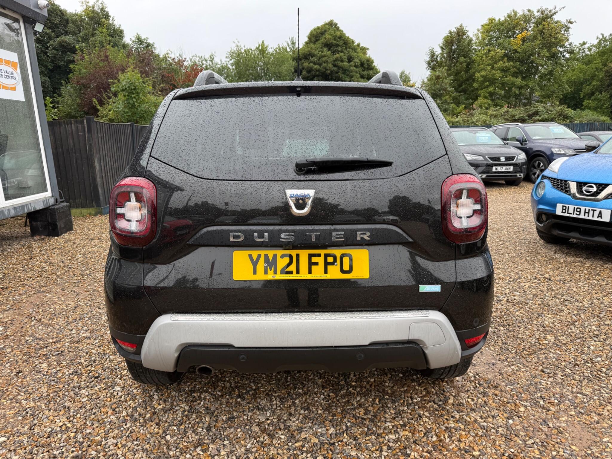 Dacia Duster view 4