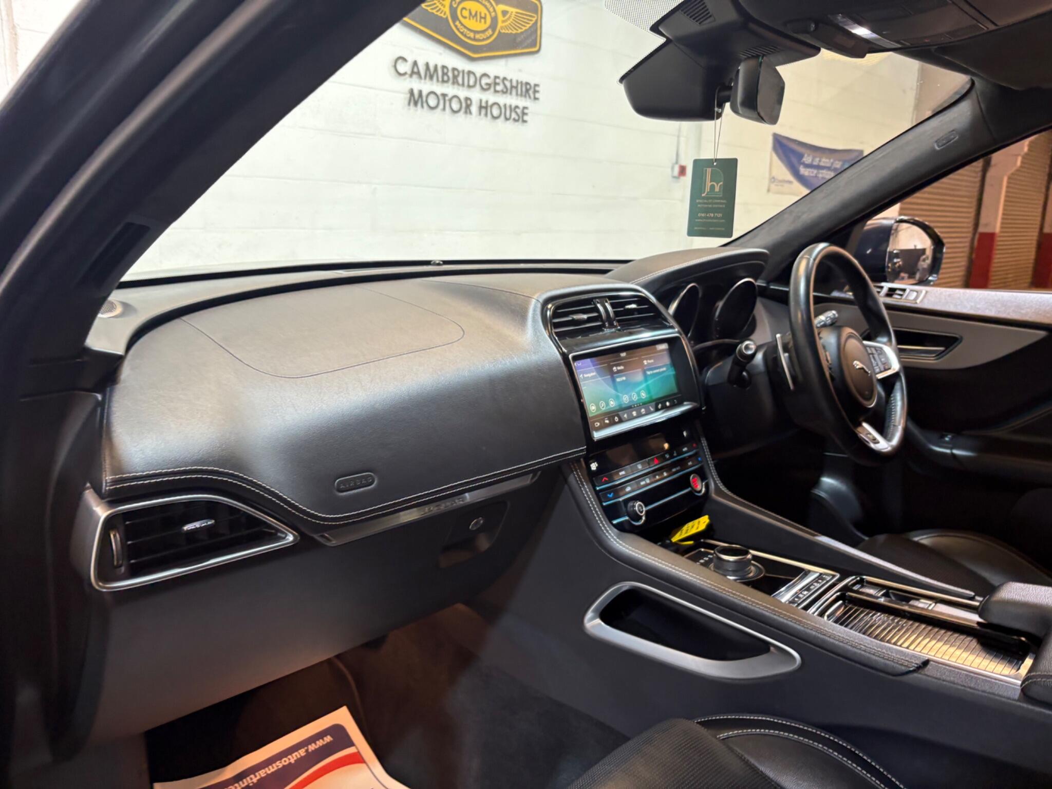 Jaguar F-Pace view 19