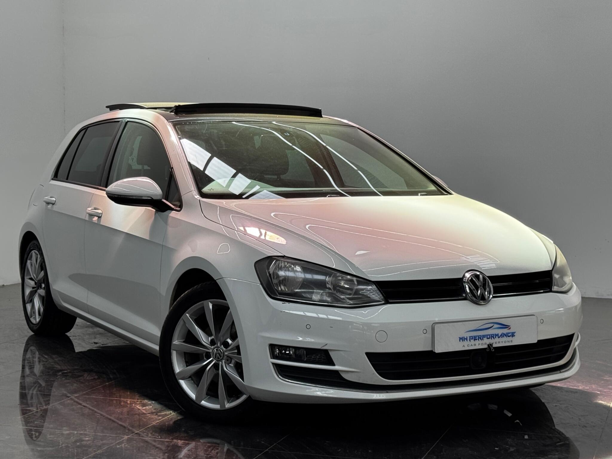 Volkswagen Golf view 17