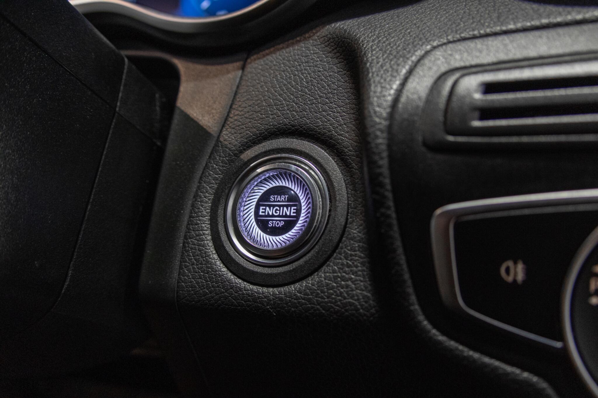 Mercedes-Benz GLC view 43