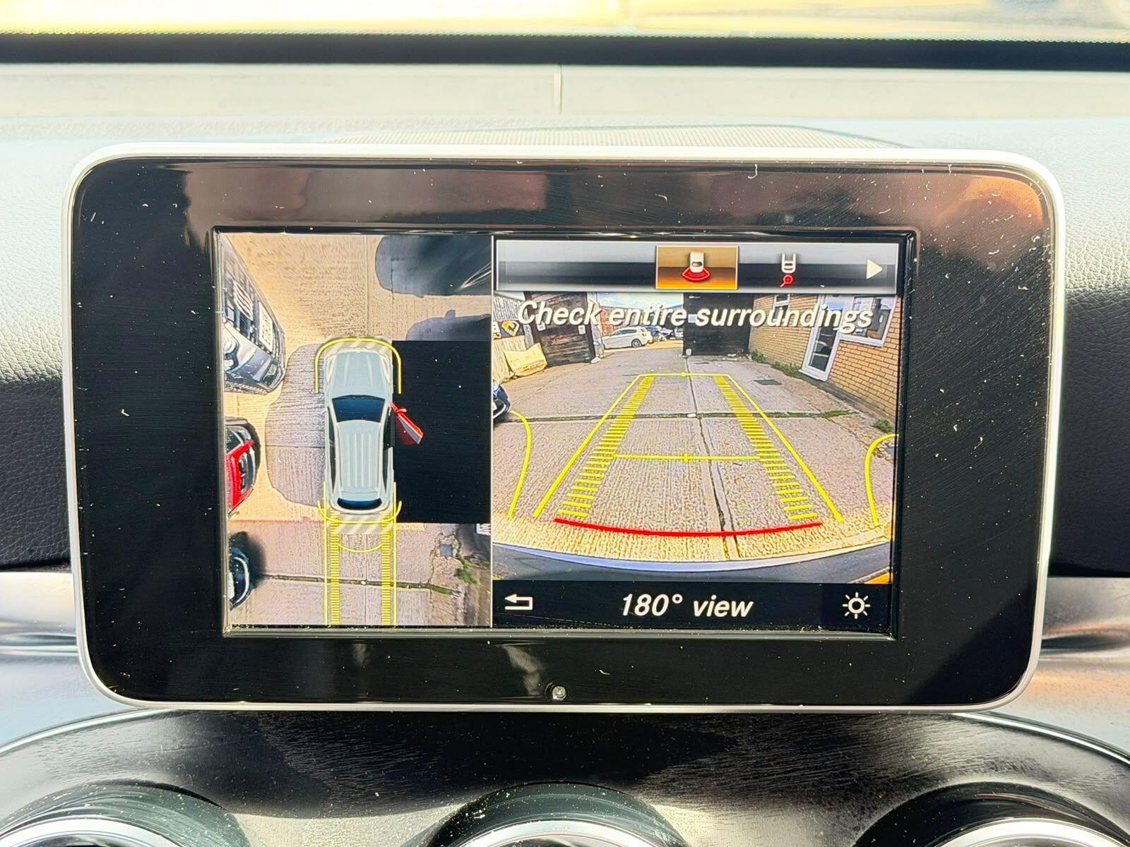 Mercedes-Benz GLC view 28