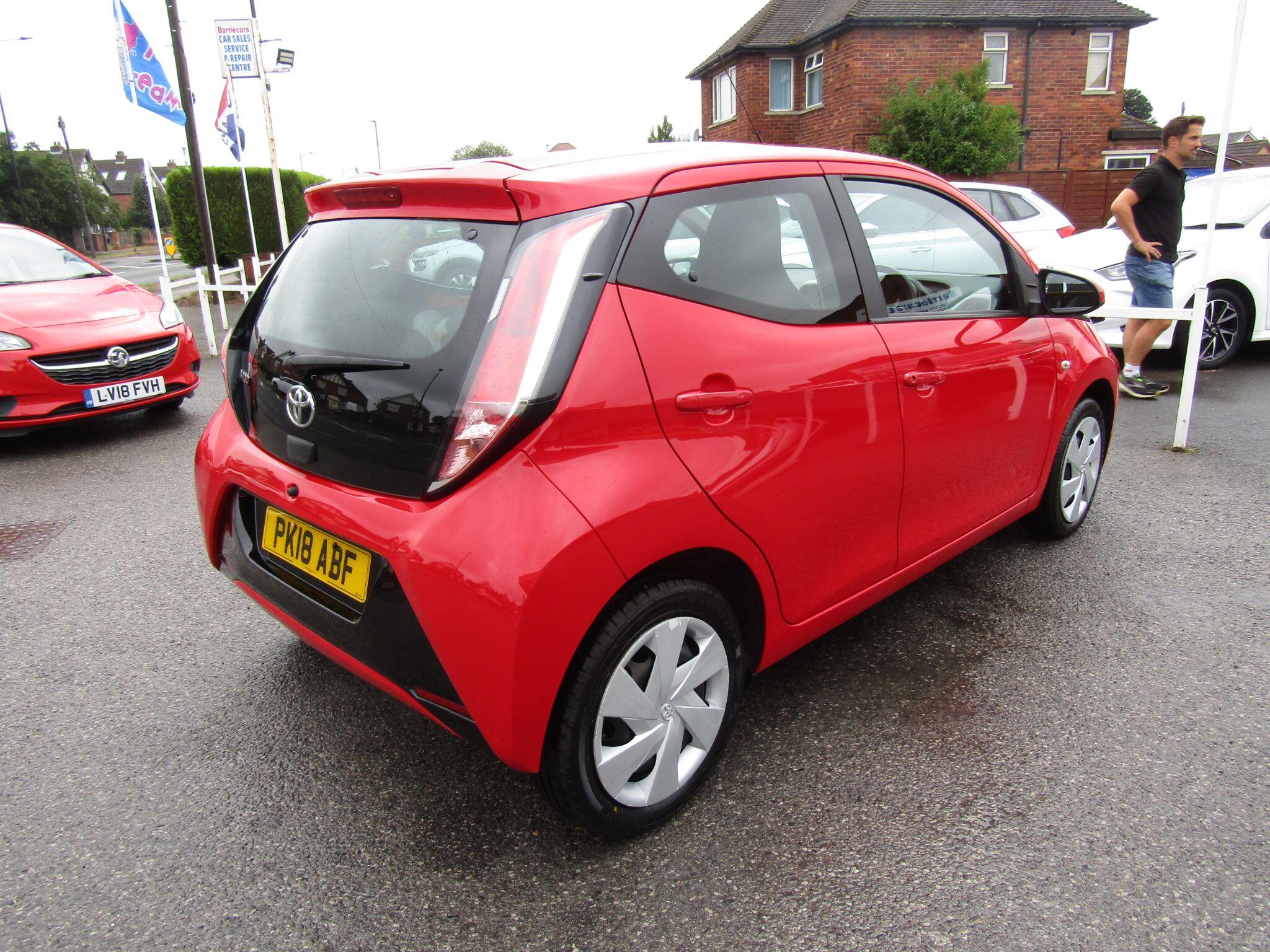 Toyota Aygo view 9