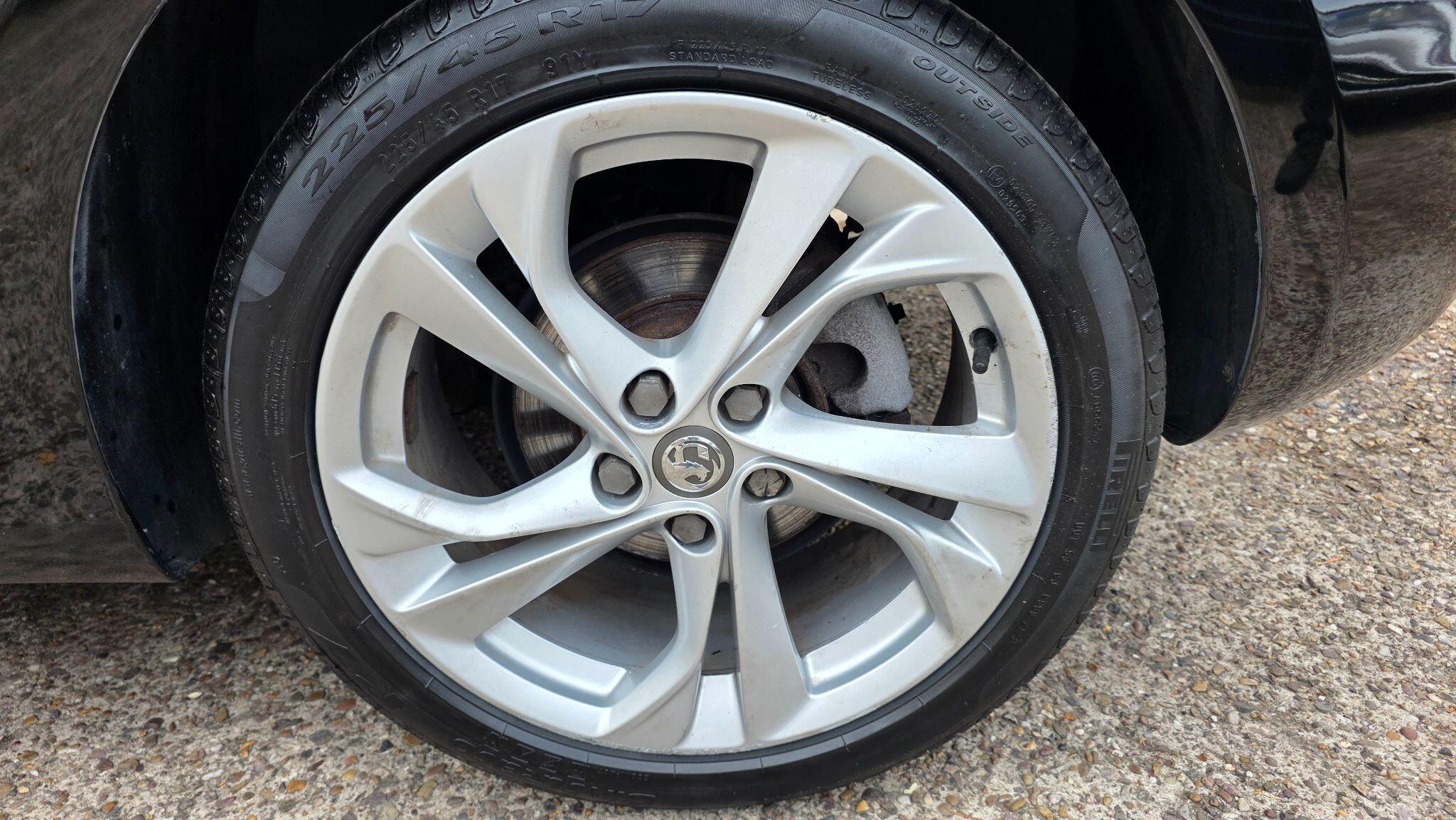 Vauxhall Astra view 37