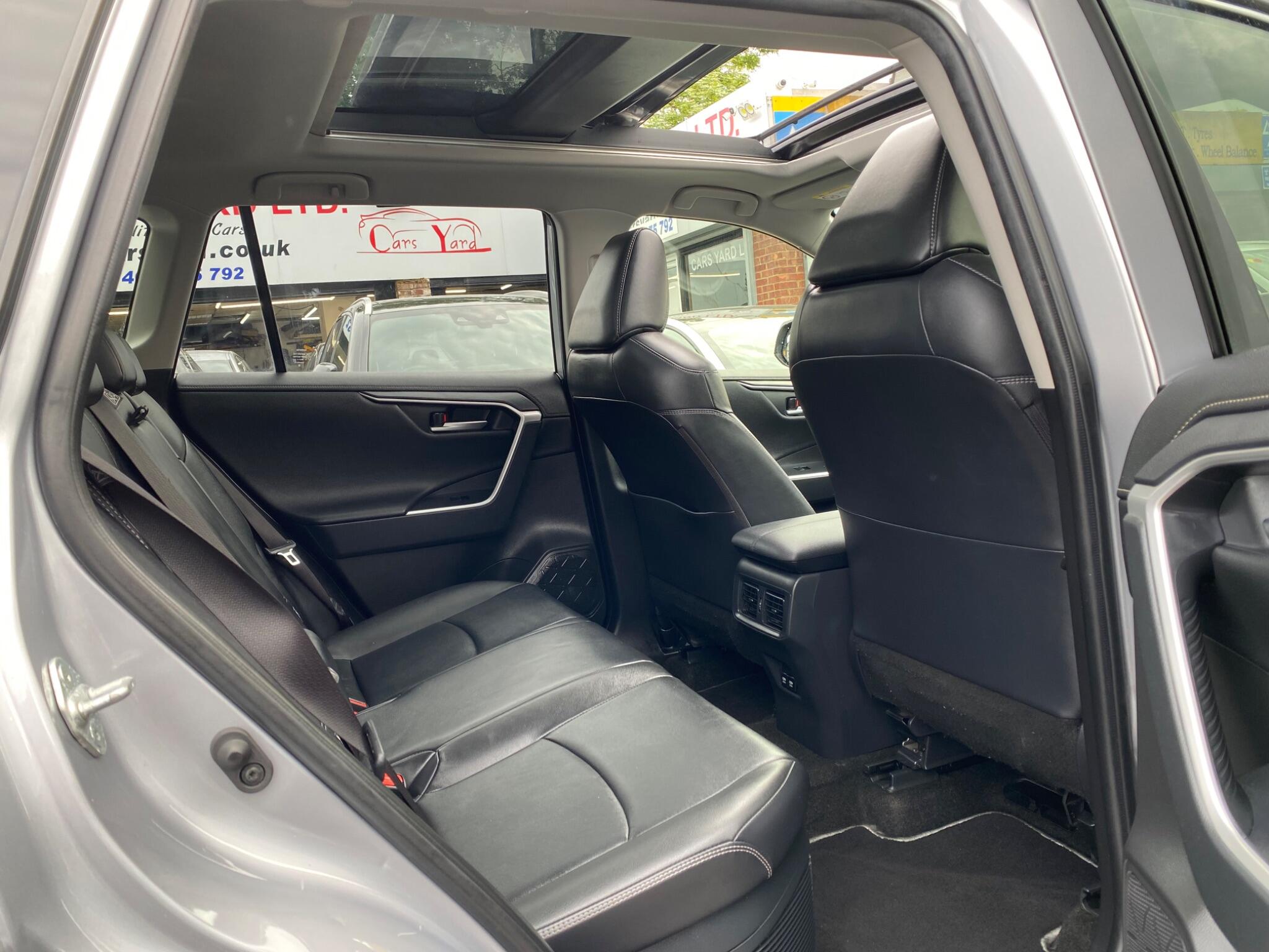 Toyota Rav4 view 34
