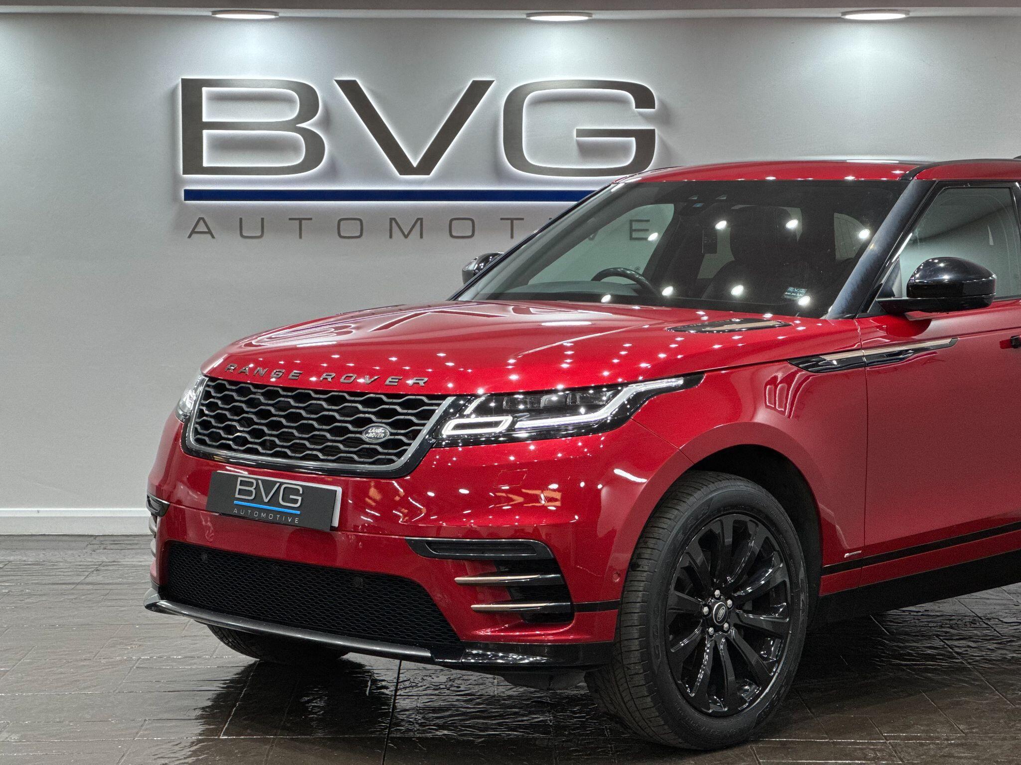 Land Rover Range Rover Velar view 11
