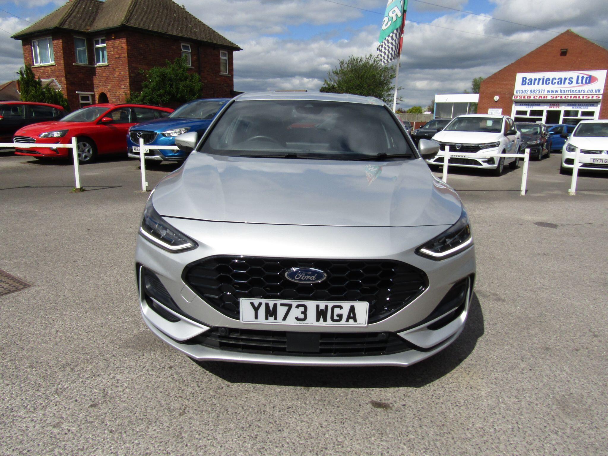 Ford Focus view 4