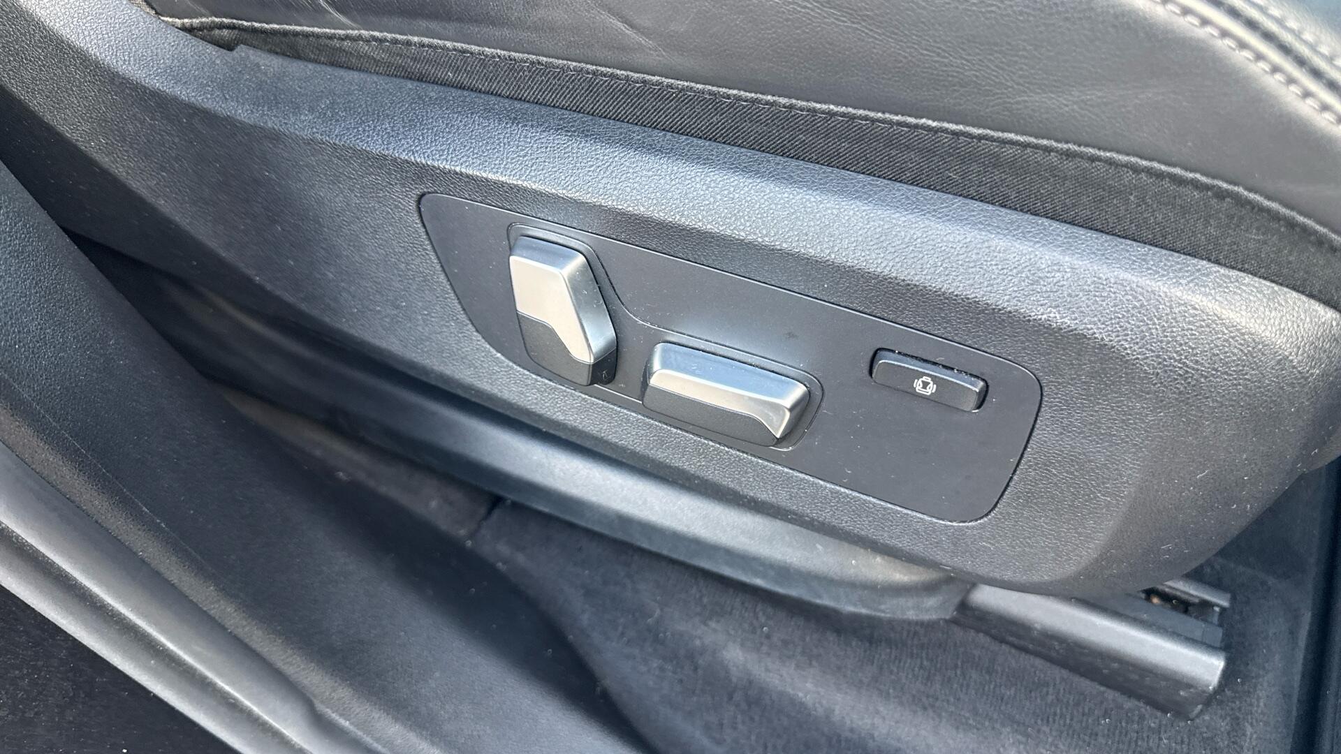BMW X5 view 41