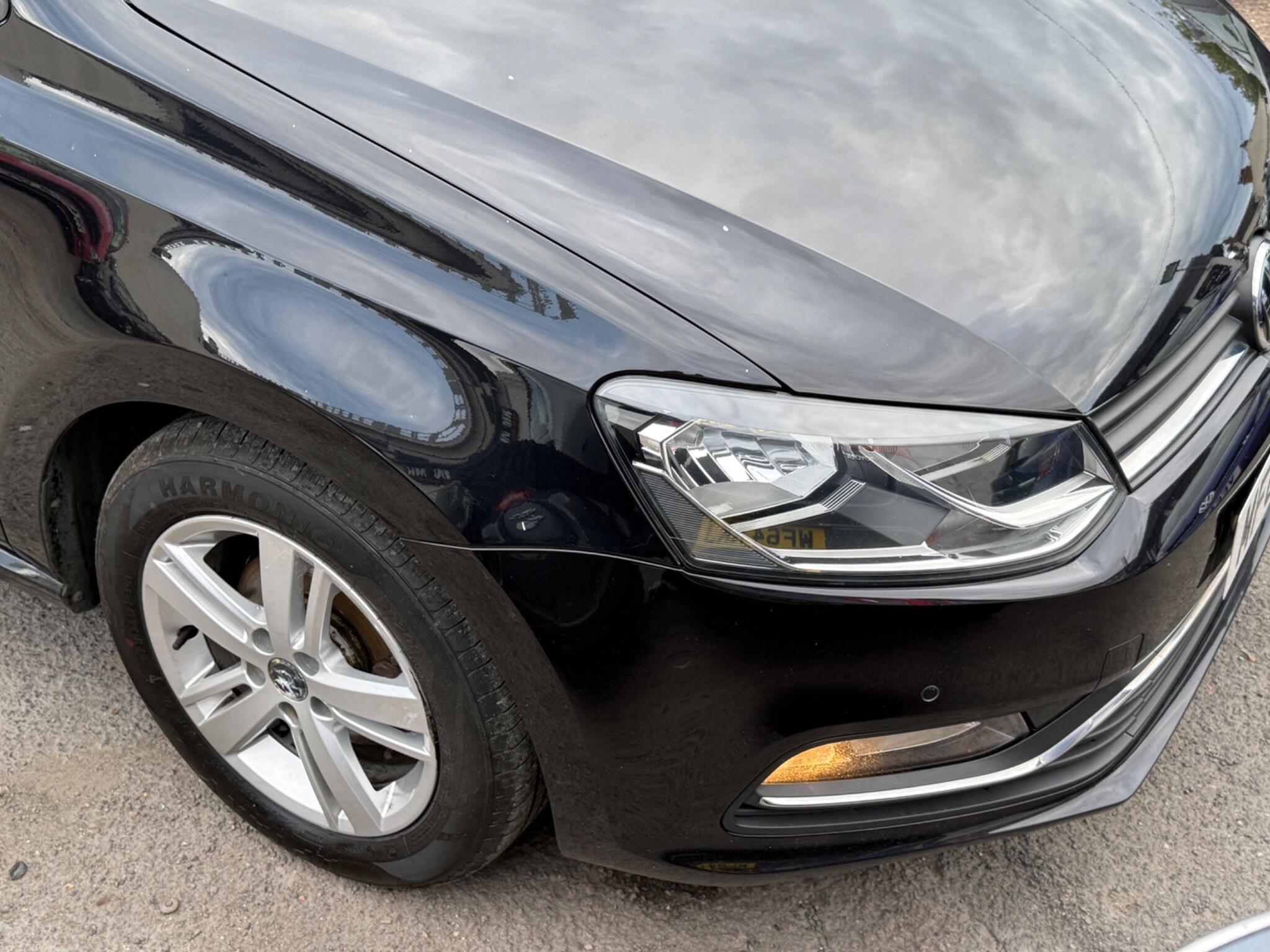 Volkswagen Polo - Image 22