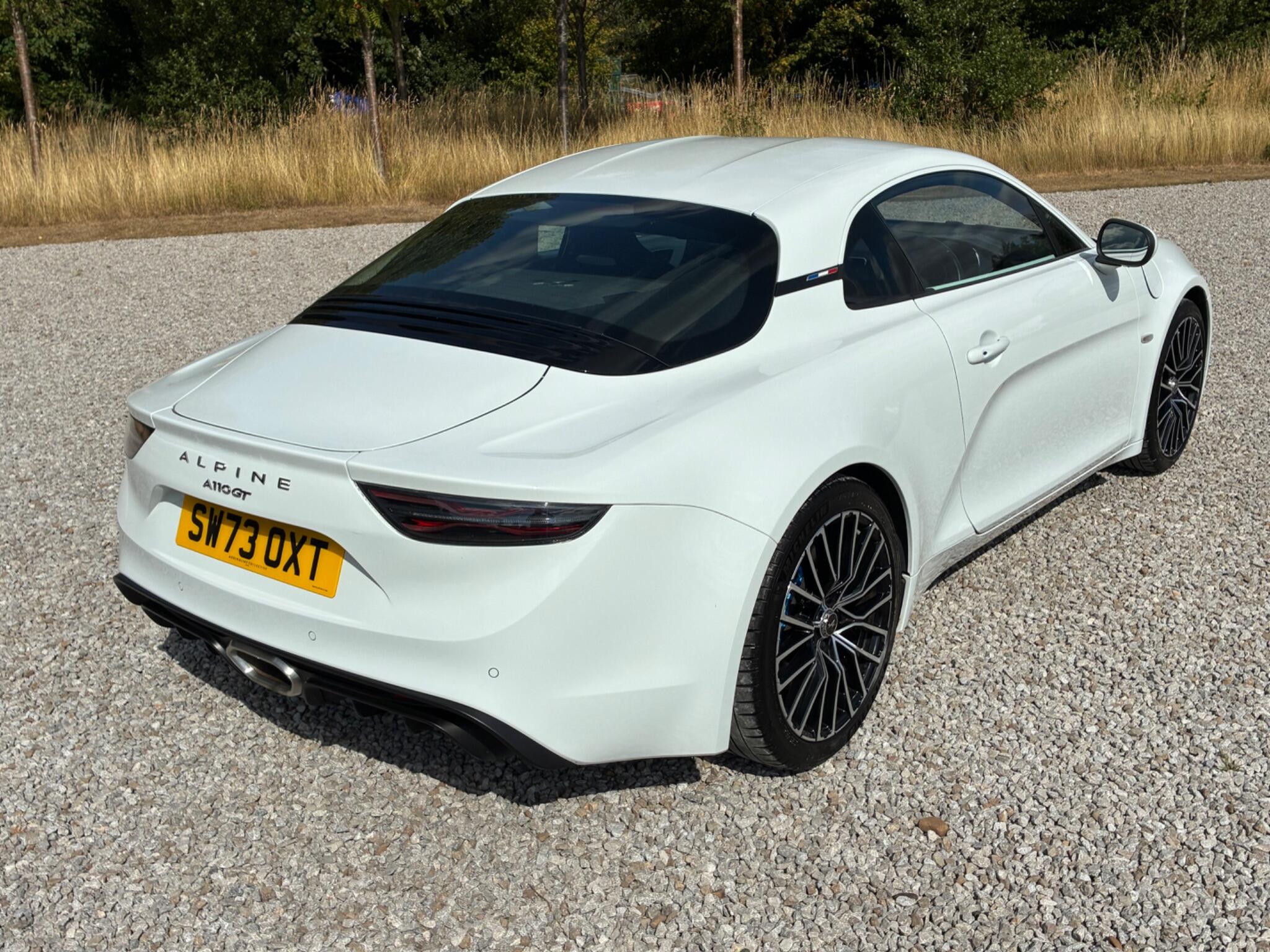 Alpine A110 view 8