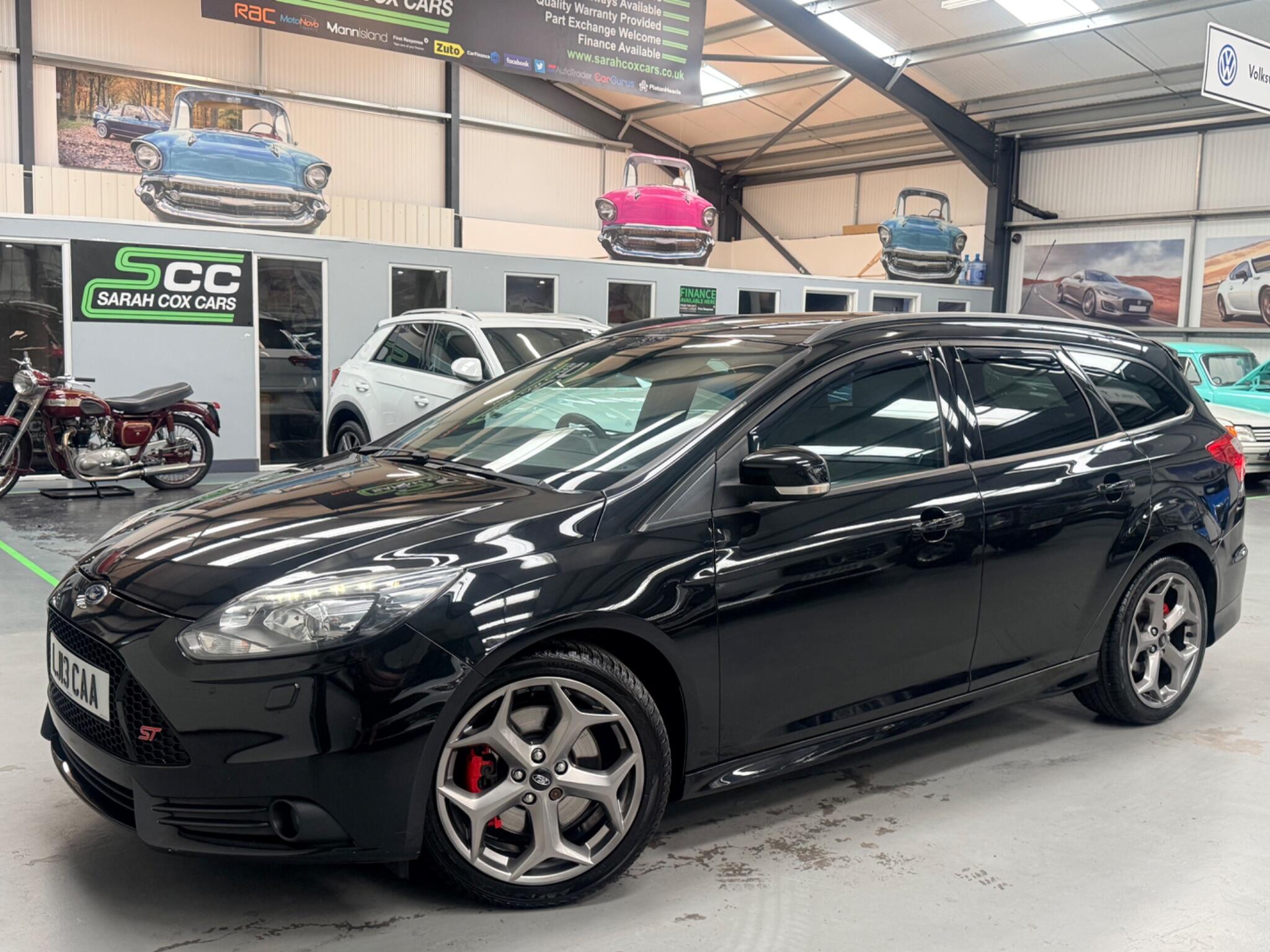 Ford Focus view 6