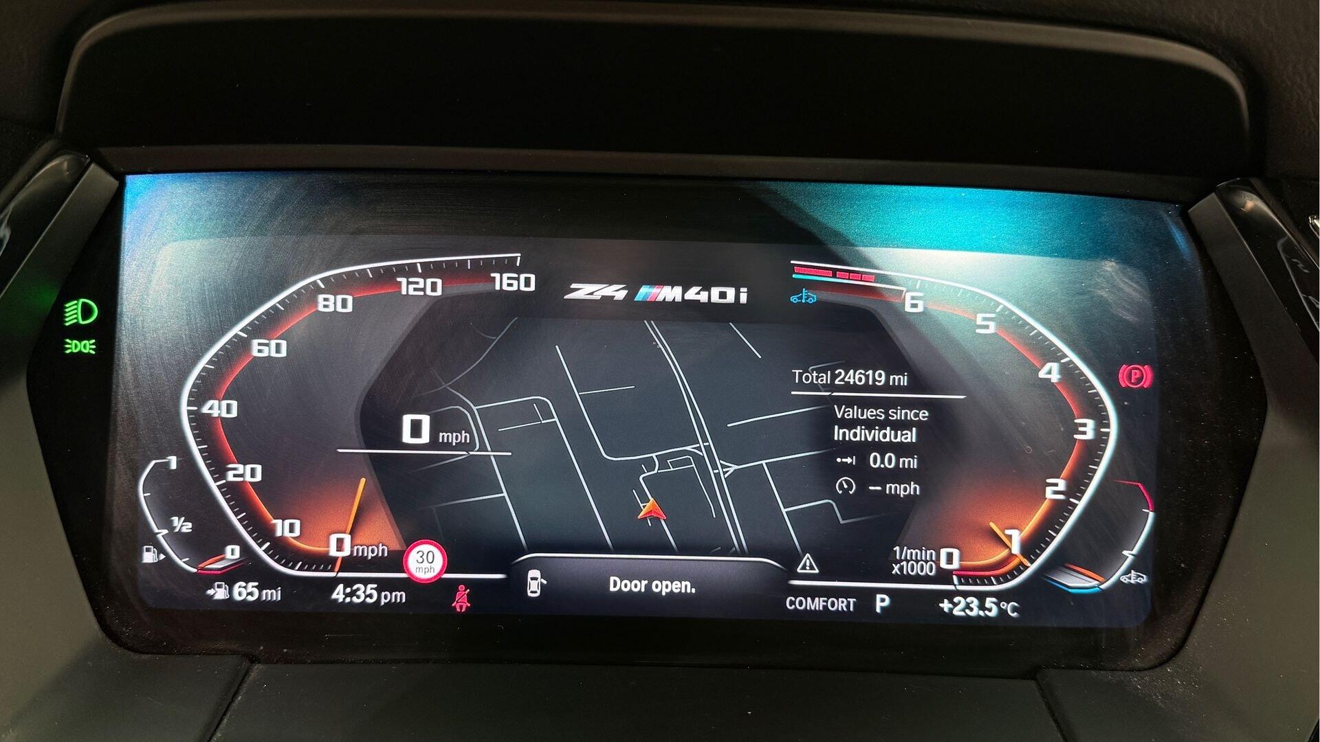 BMW Z4 view 9