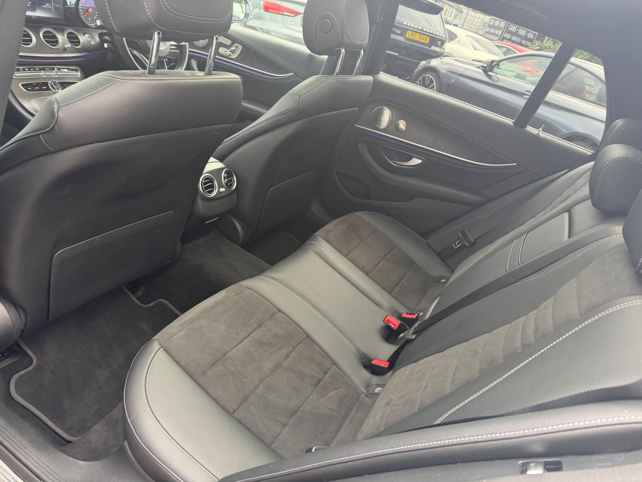 Mercedes-Benz E Class view 12