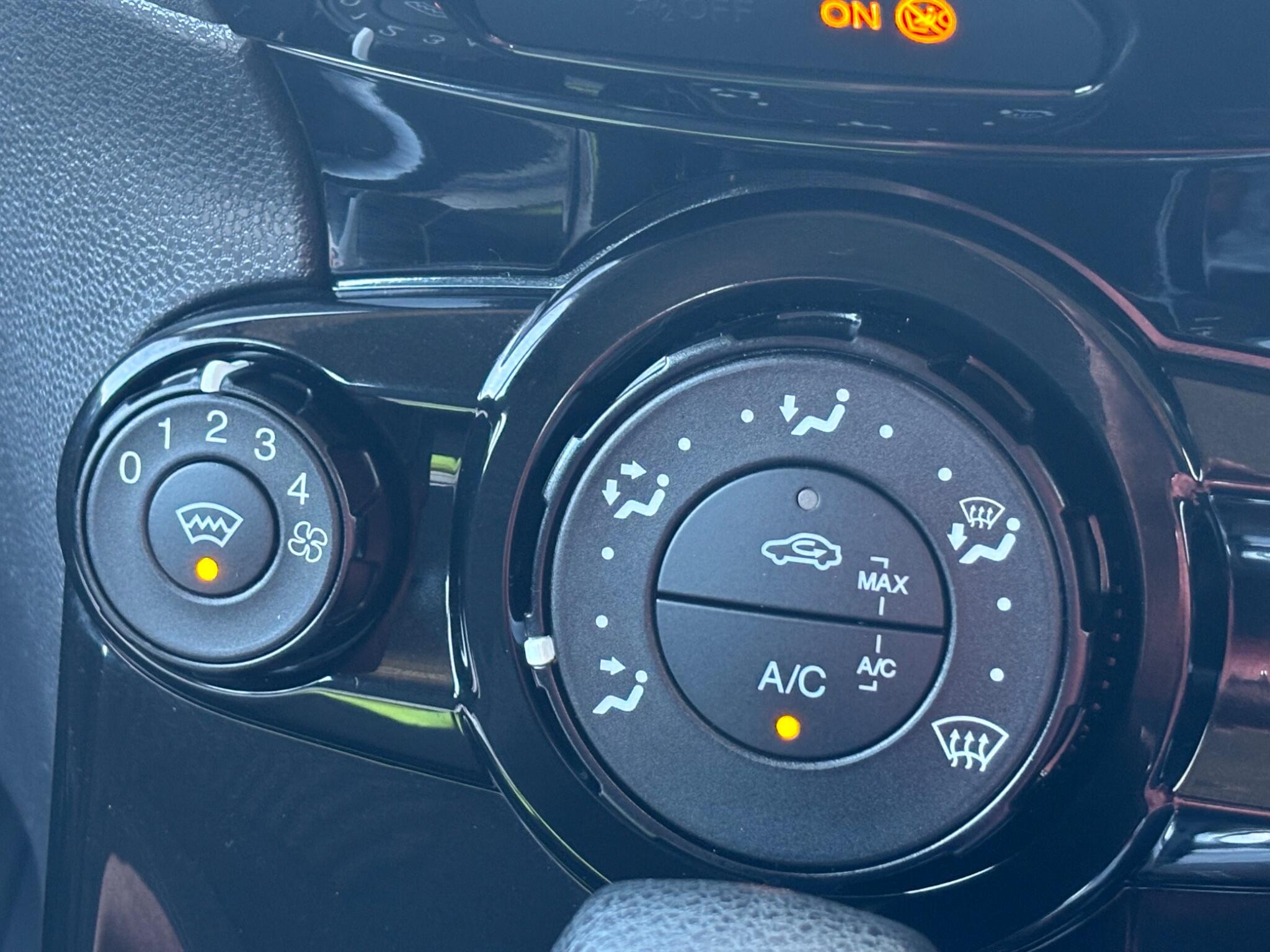 Ford Fiesta view 29