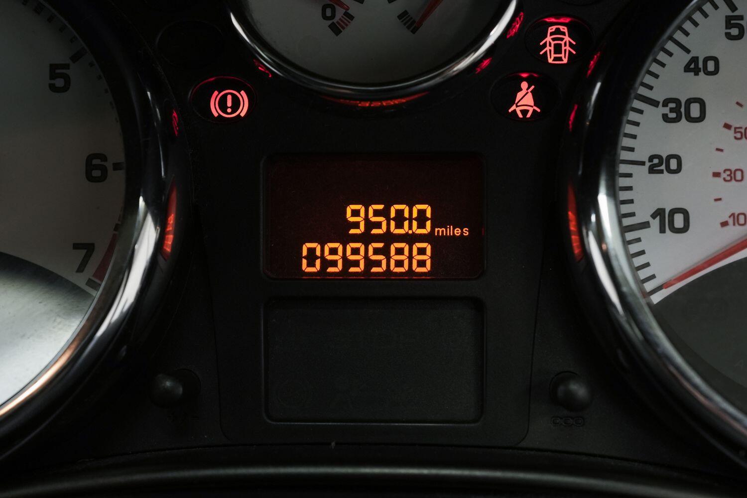 Peugeot 207 view 19