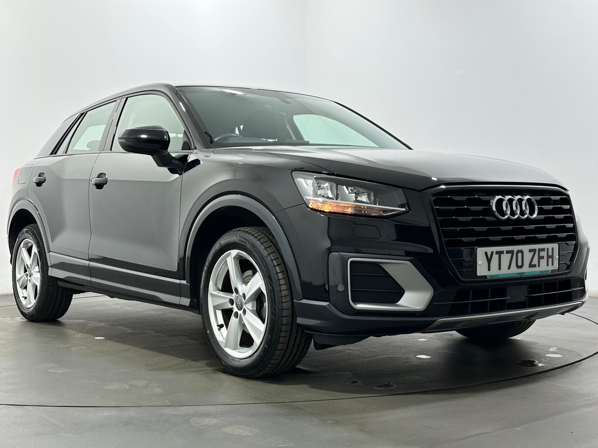 Audi Q2 view 53