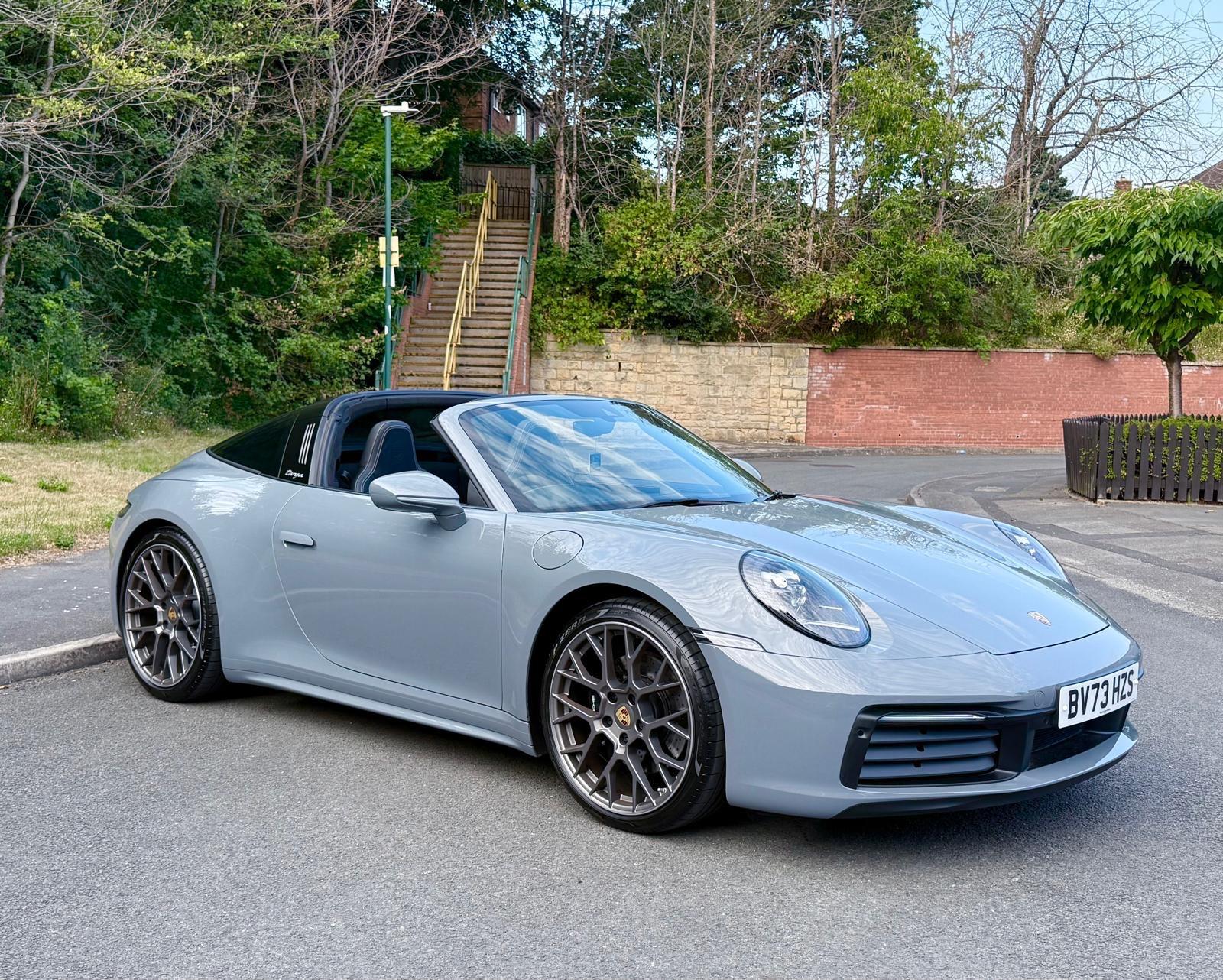 Porsche 911 view 42