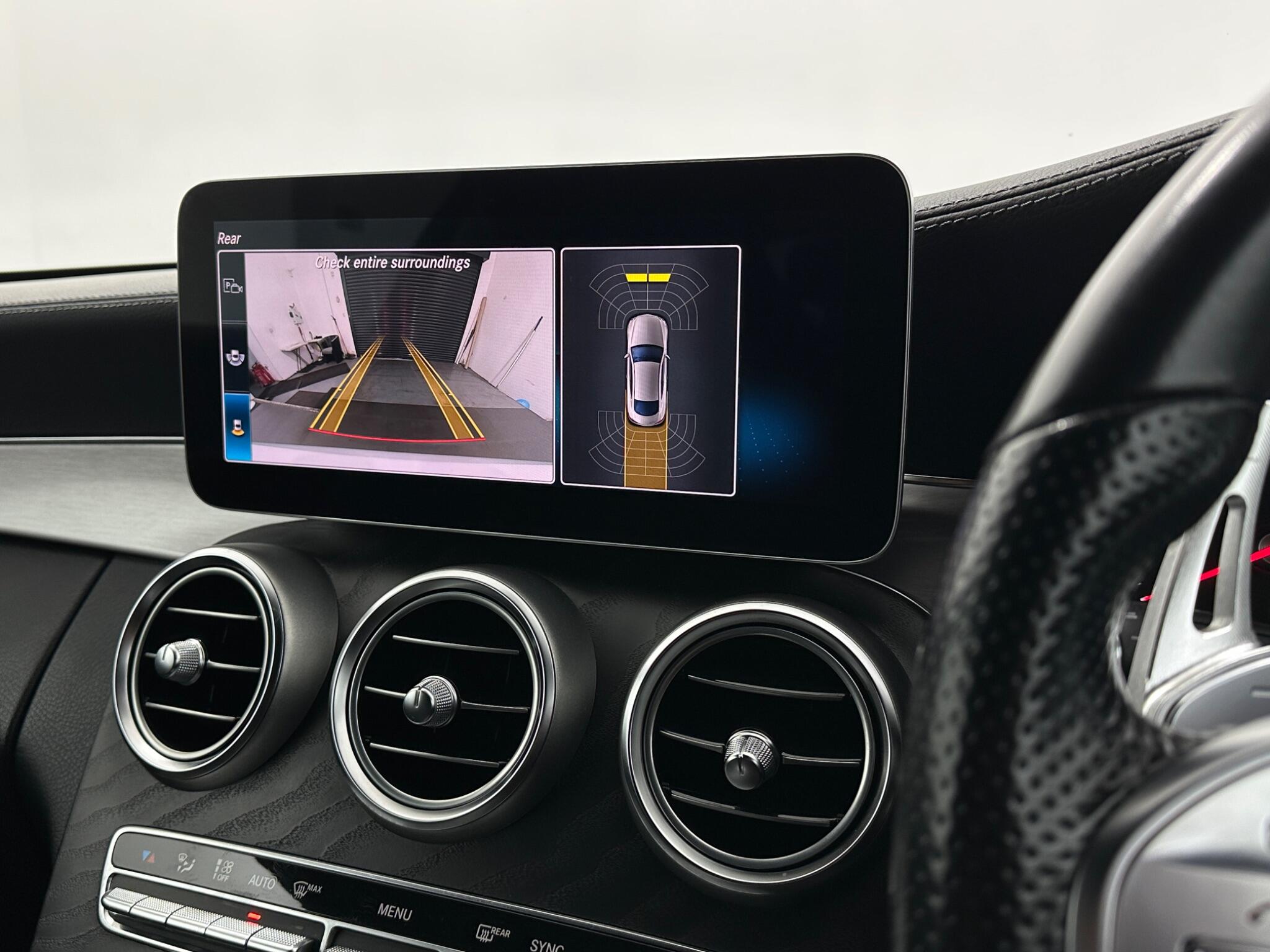 Mercedes-Benz C-Class view 25