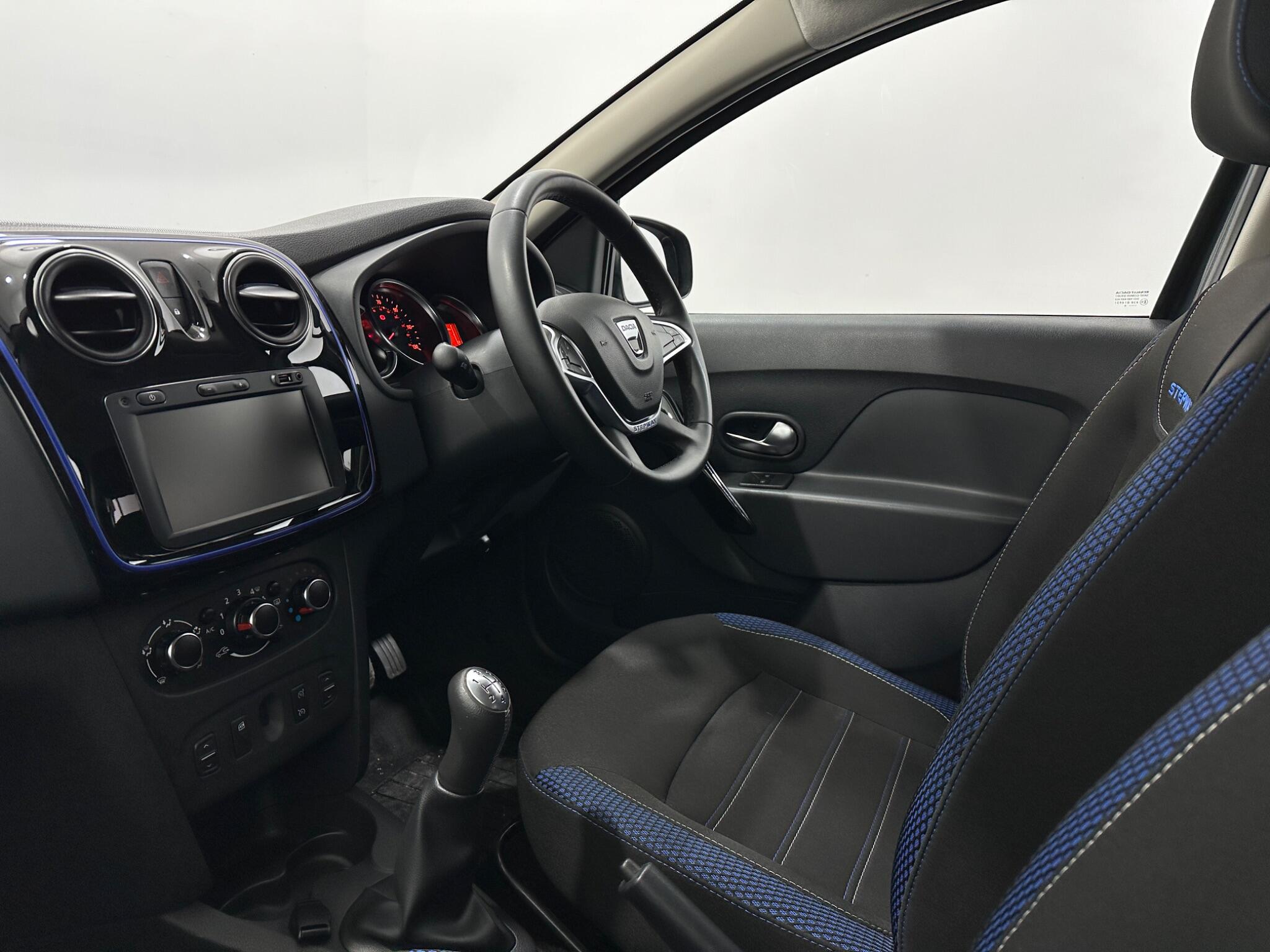 Dacia Sandero Stepway view 29