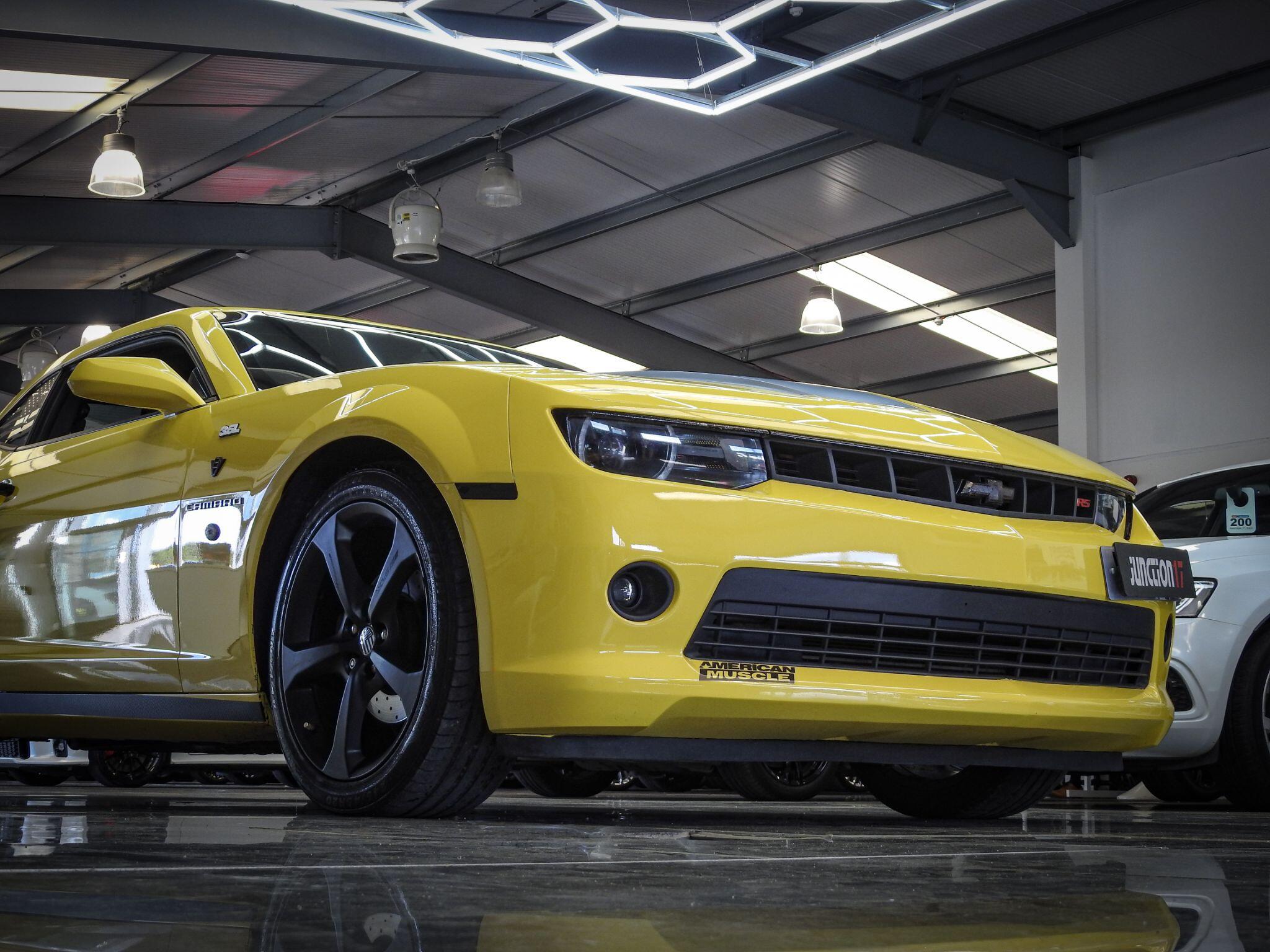 Chevrolet Camaro view 37