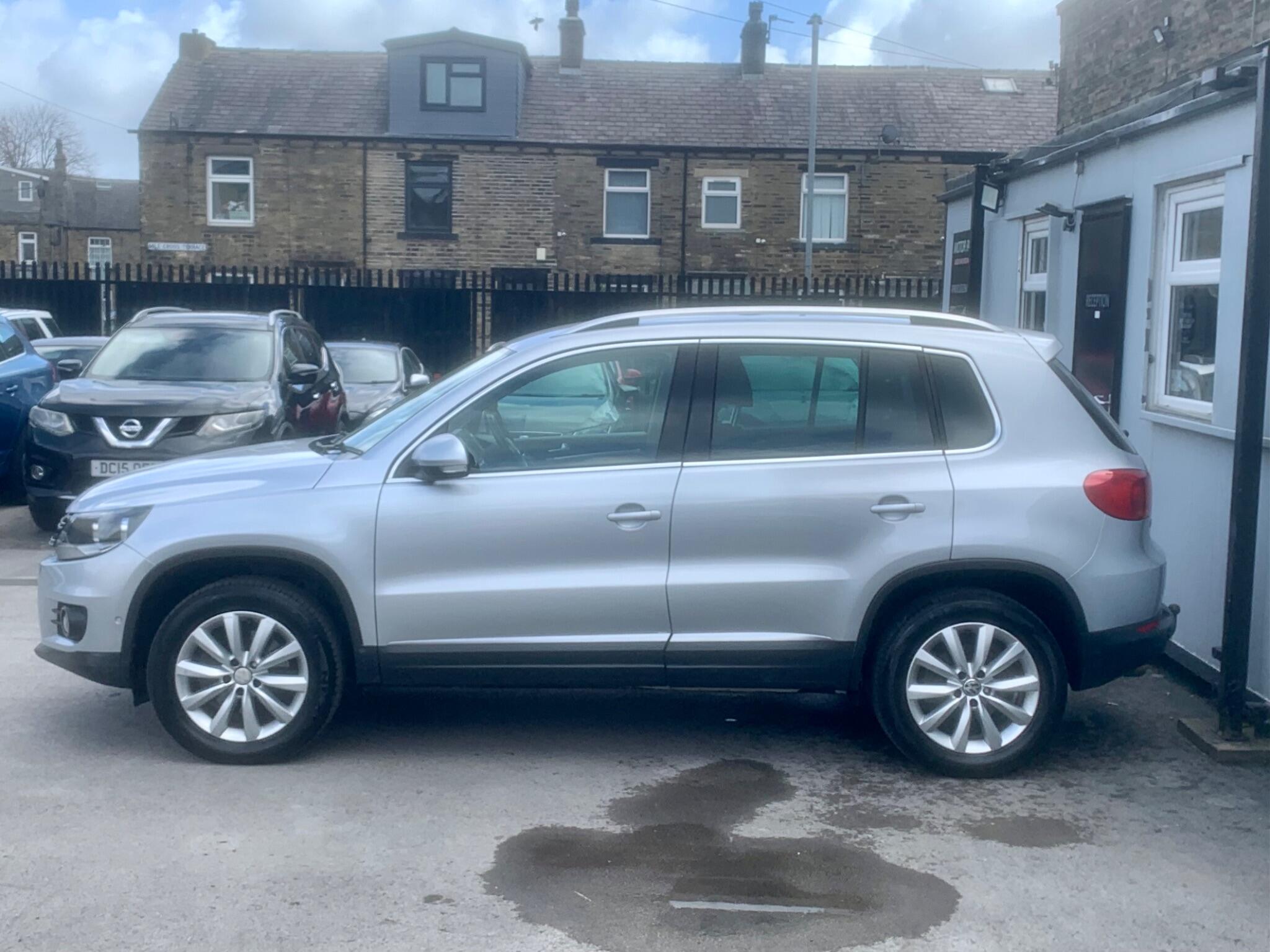 Volkswagen Tiguan view 7