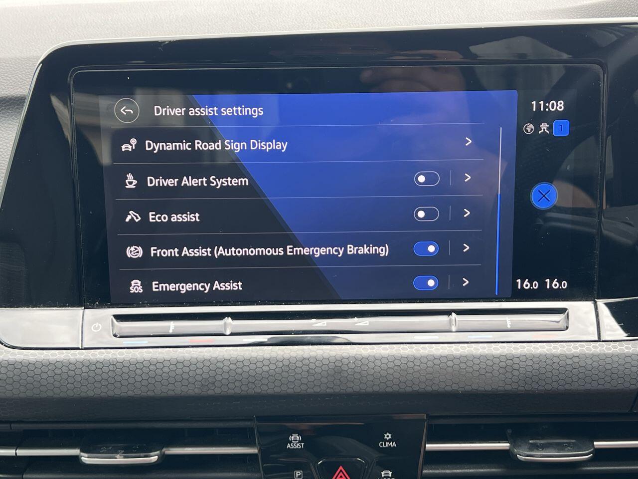 Volkswagen Golf view 44