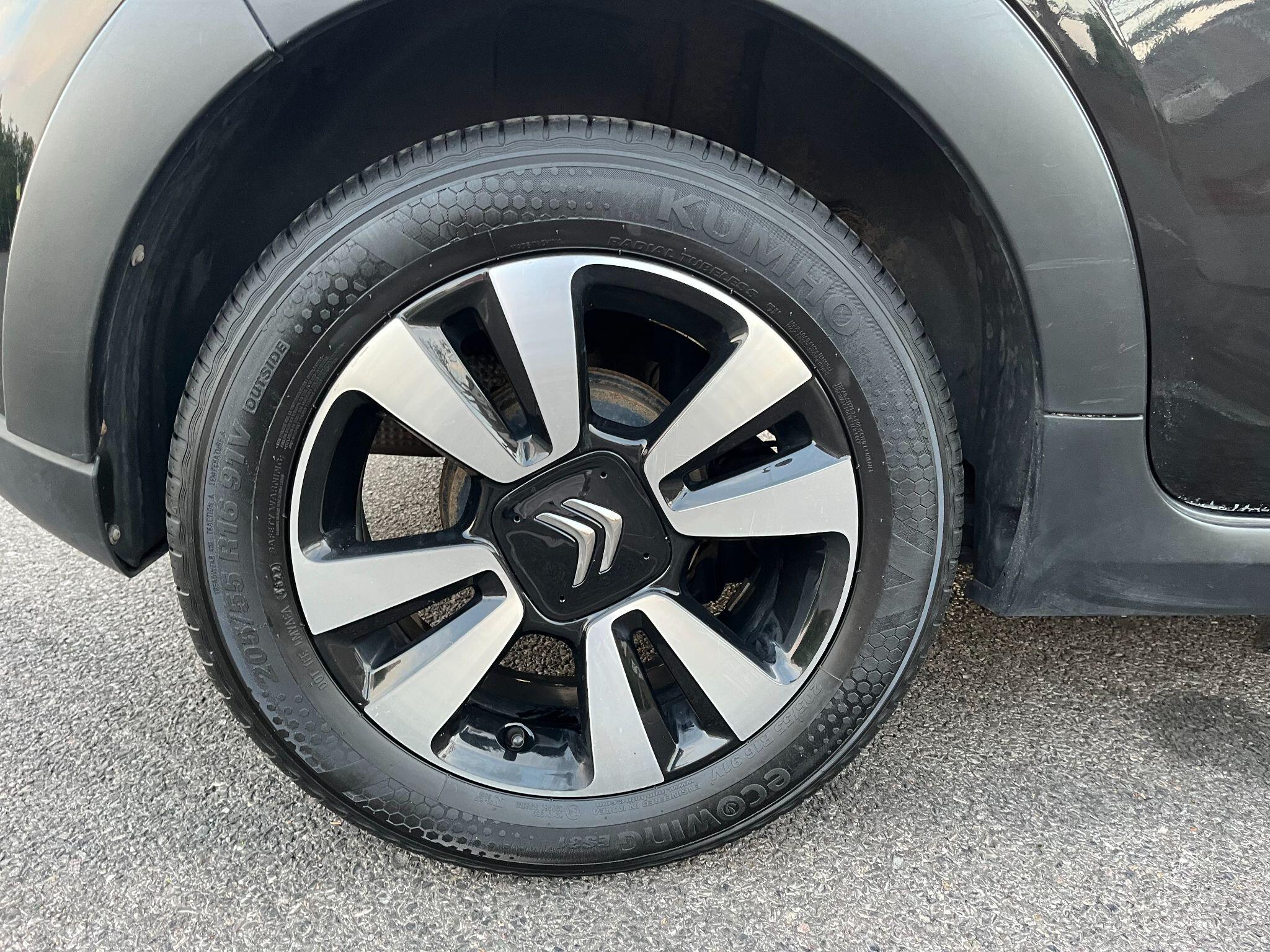 Citroen C3 view 9