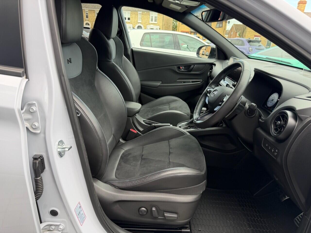 Hyundai Kona view 15