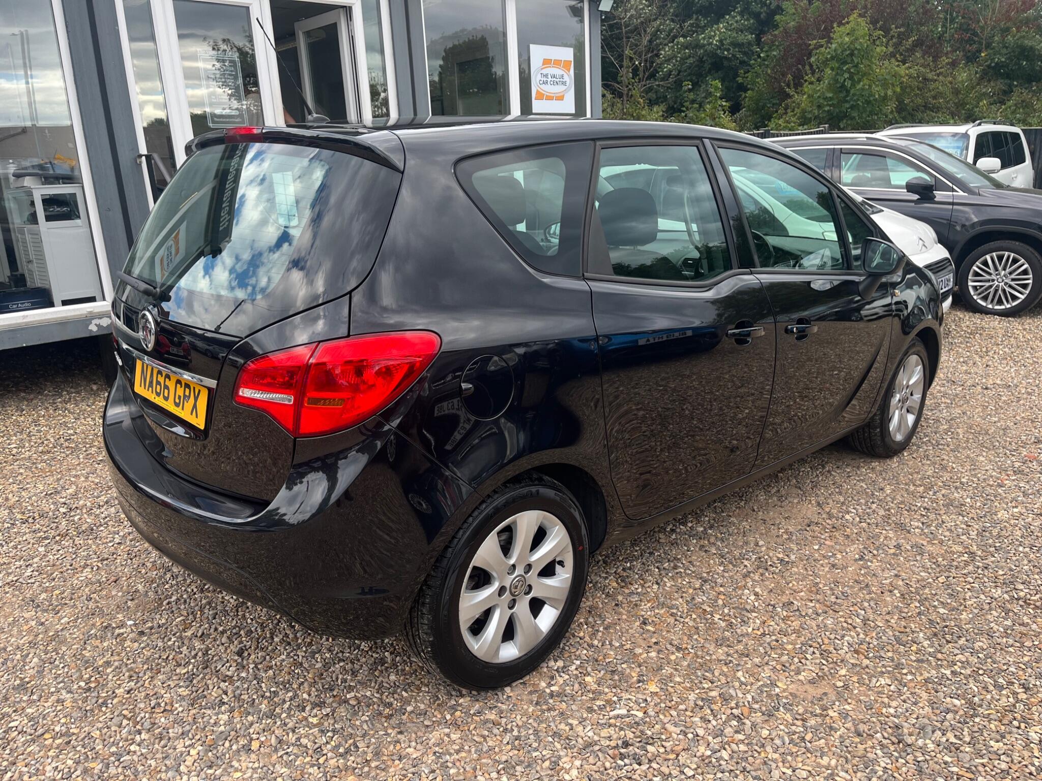 Vauxhall Meriva view 4