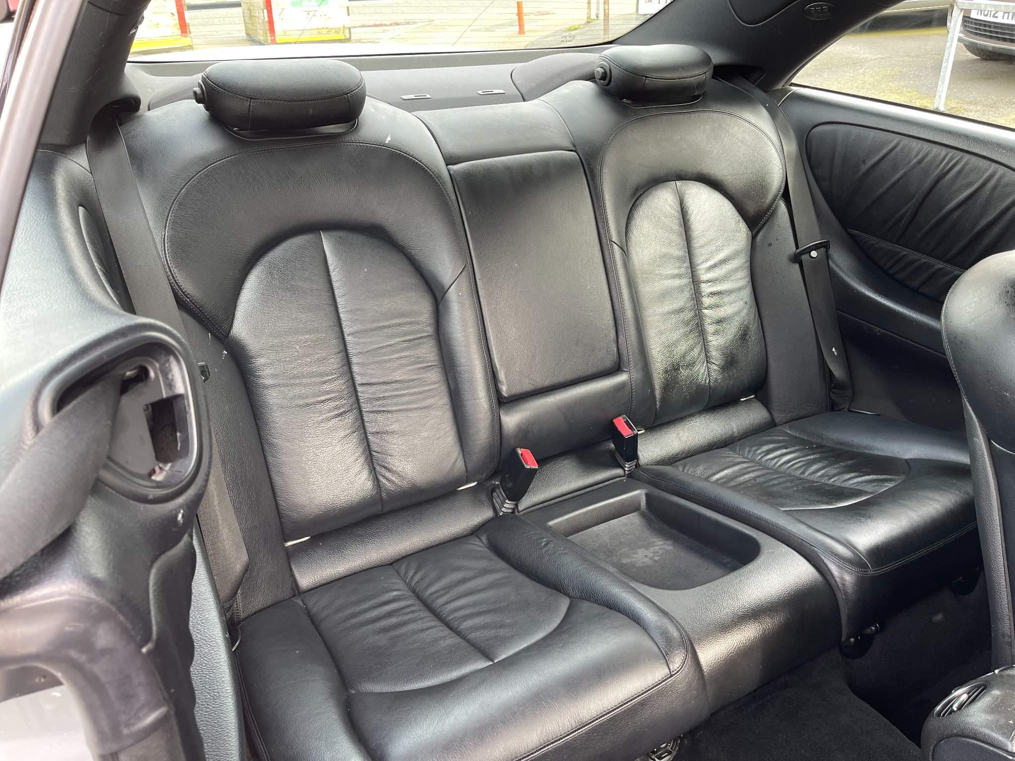 Mercedes-Benz CLK view 26